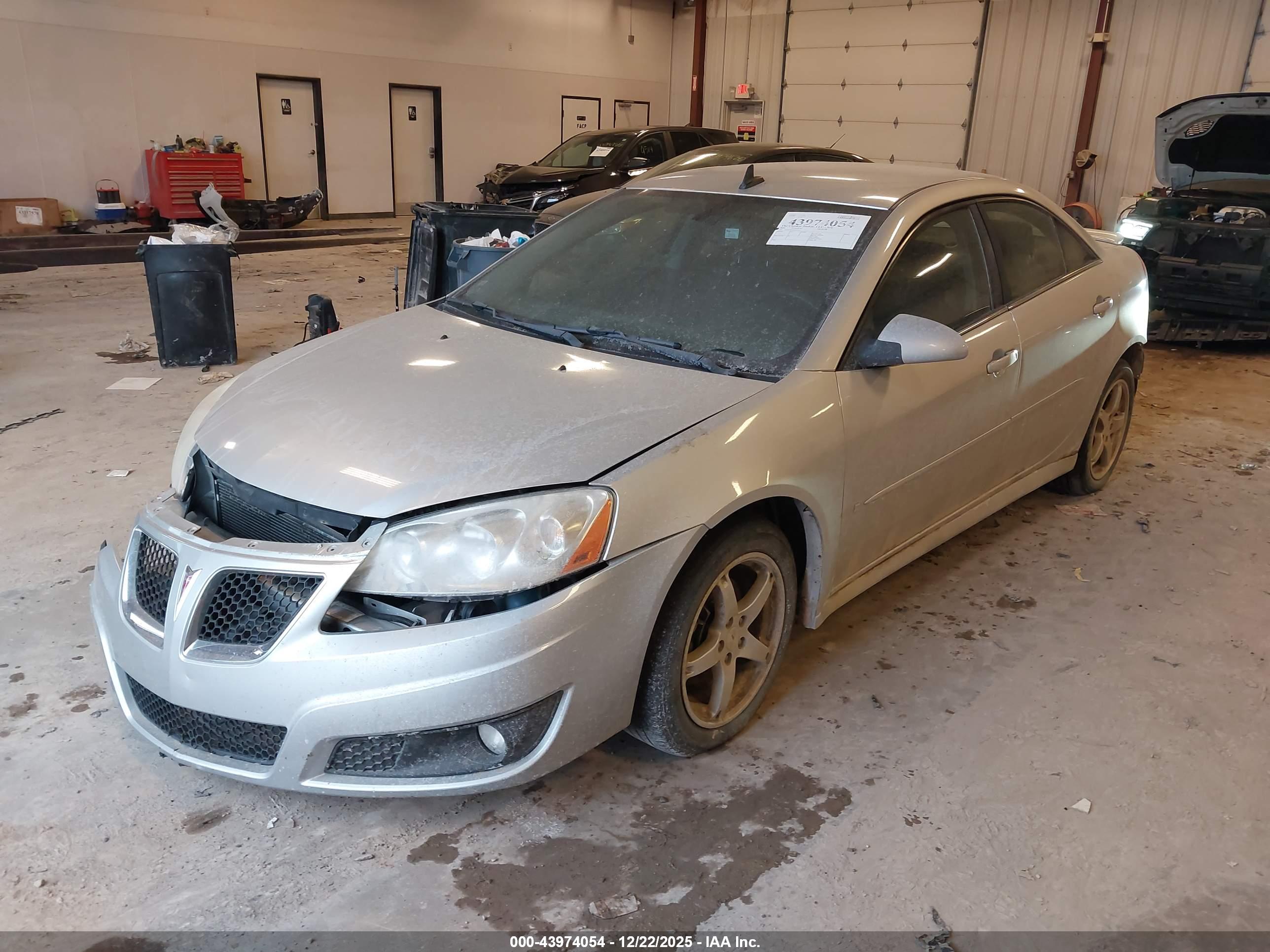 PONTIAC G6 image 2