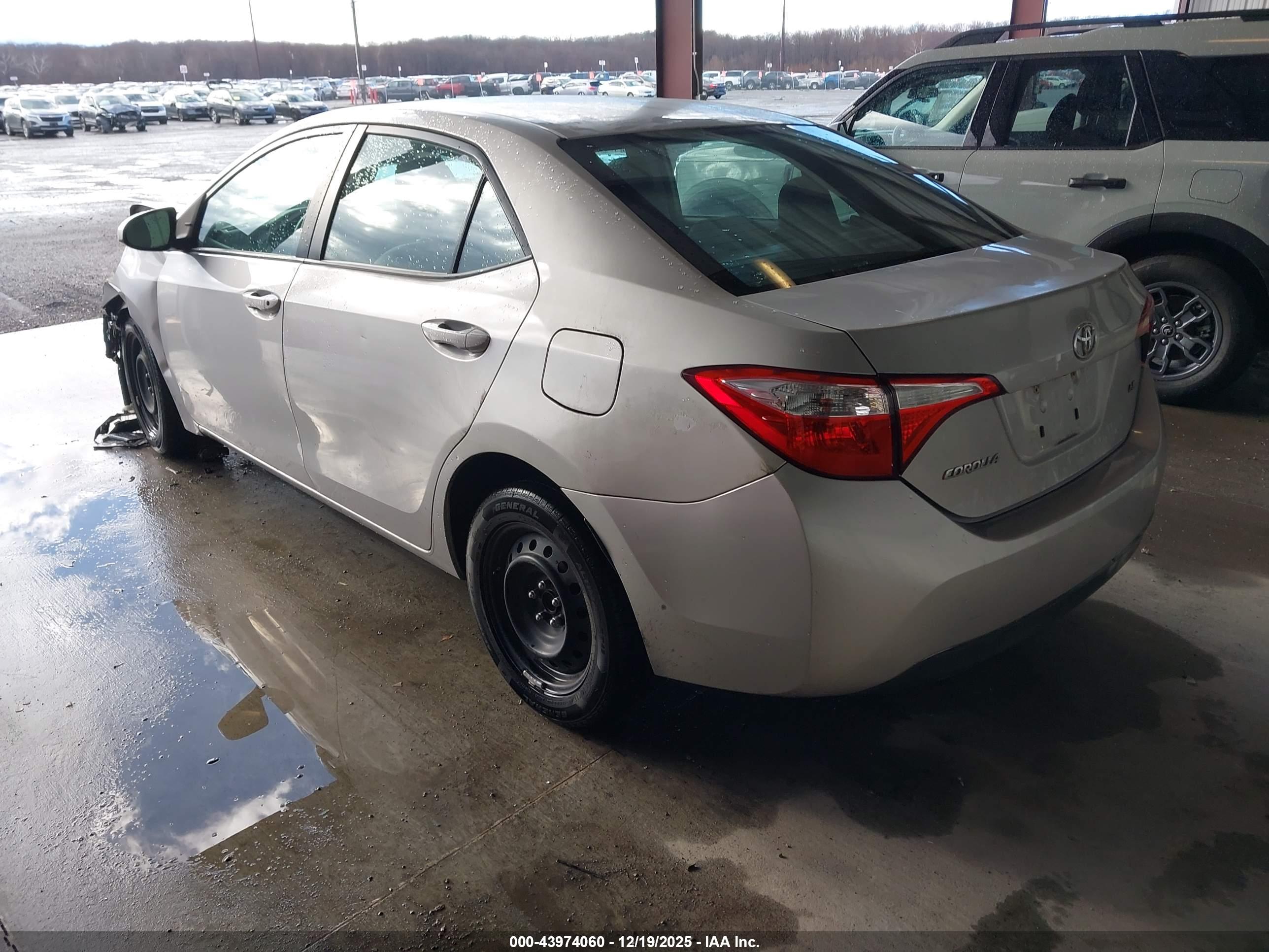 TOYOTA COROLLA image 3