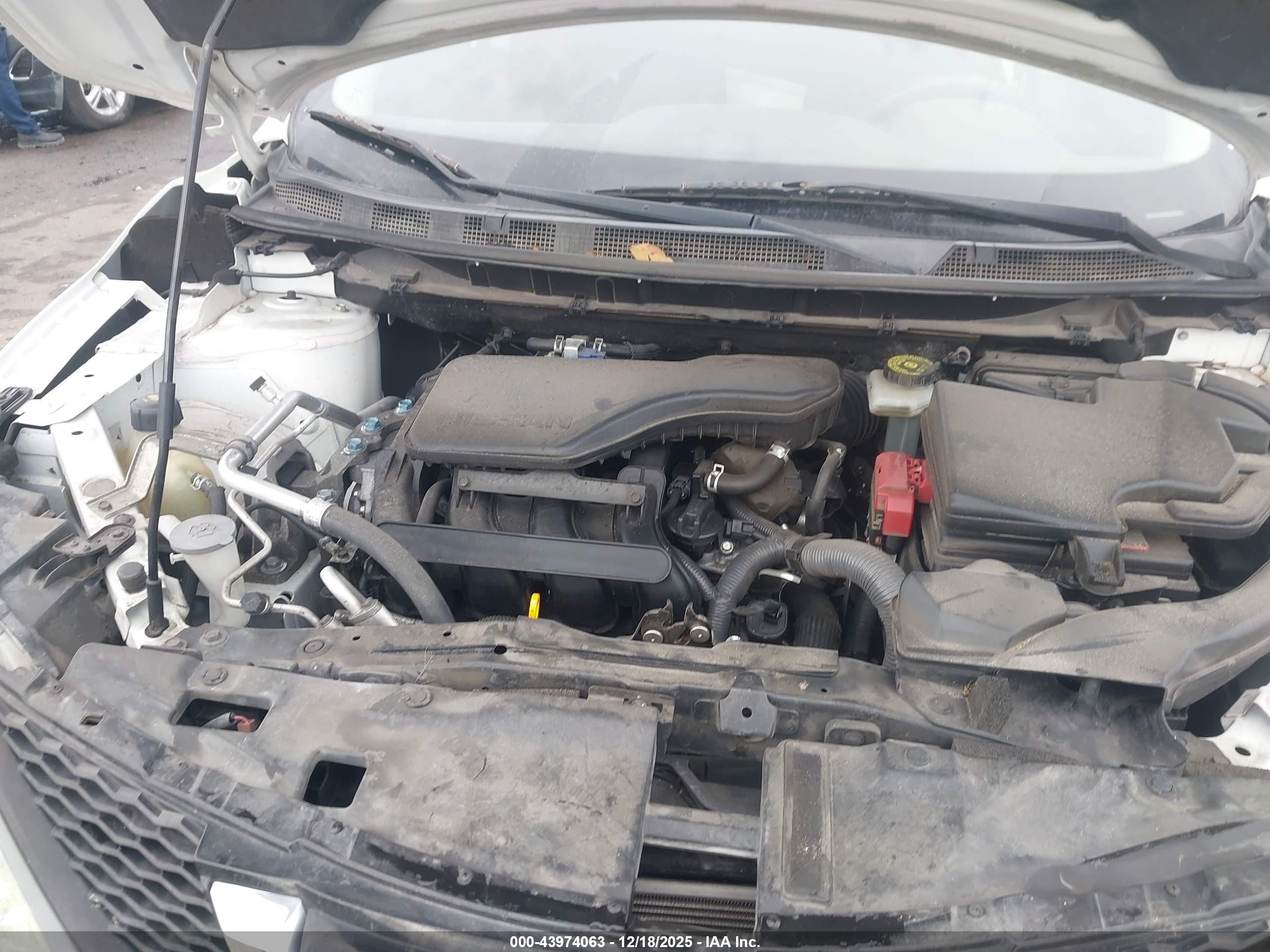 NISSAN ROGUE image 10