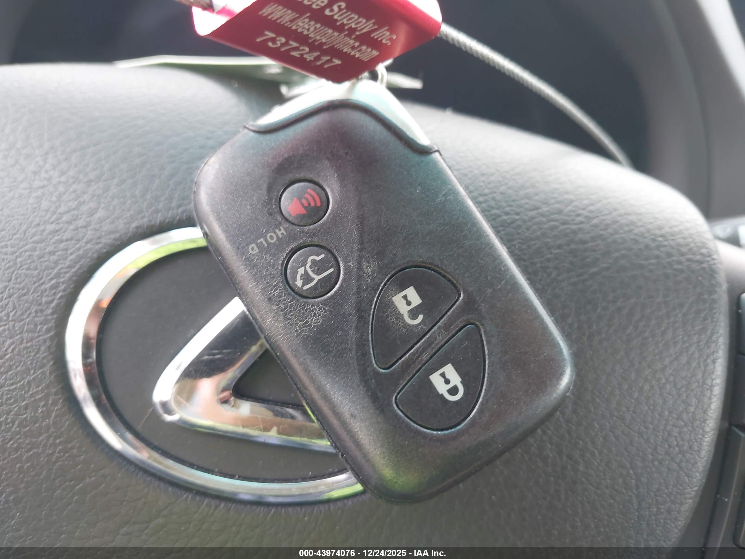 LEXUS RX image 11