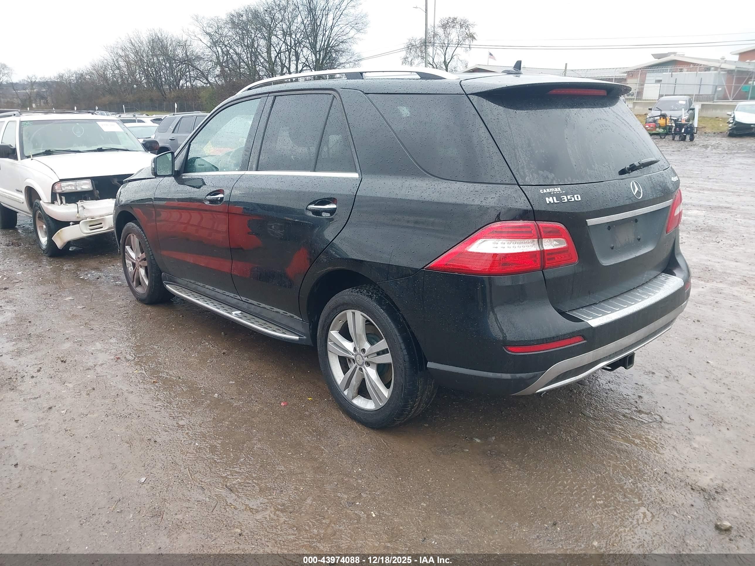 MERCEDES-BENZ ML image 3