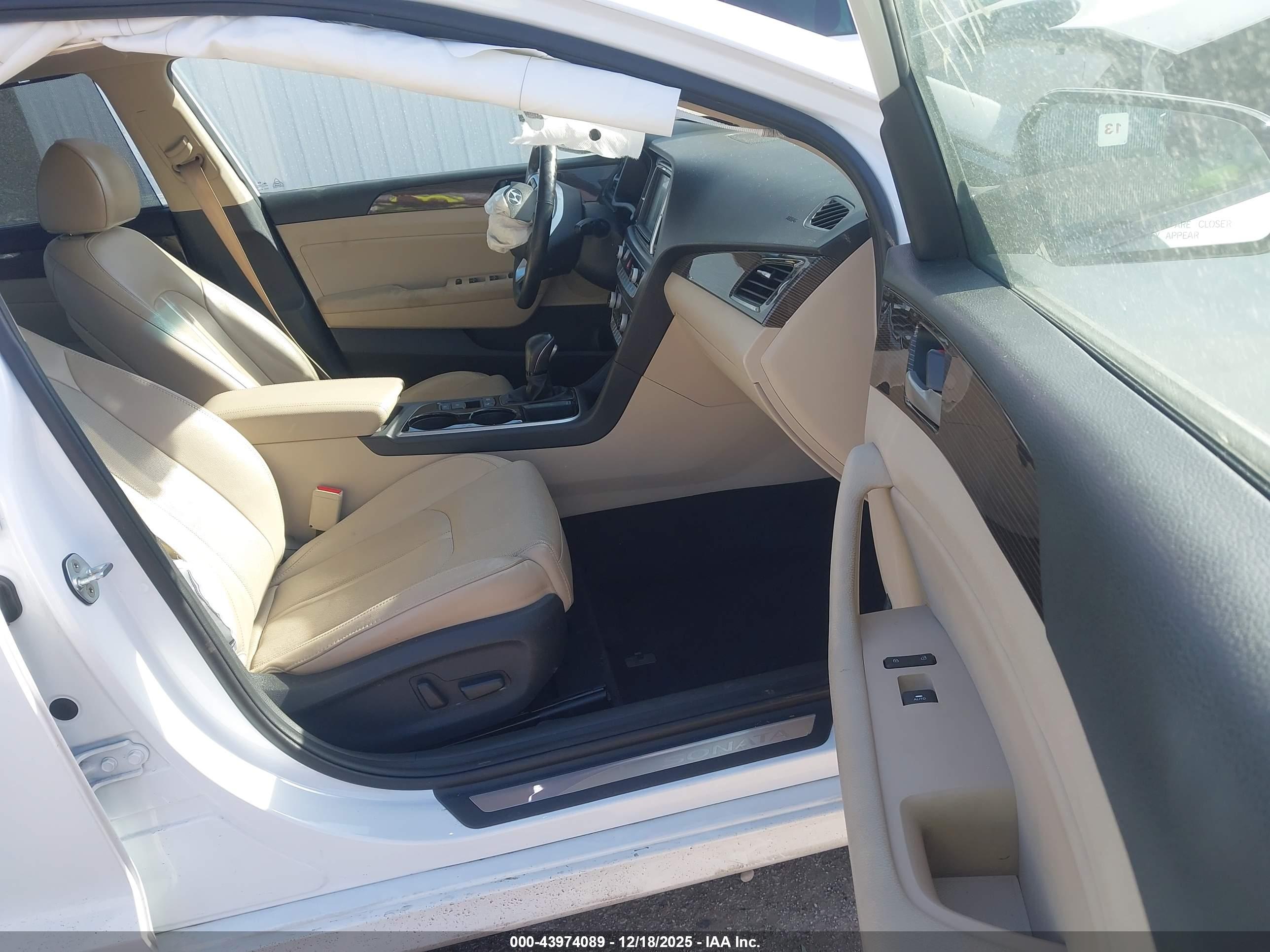 HYUNDAI SONATA image 5