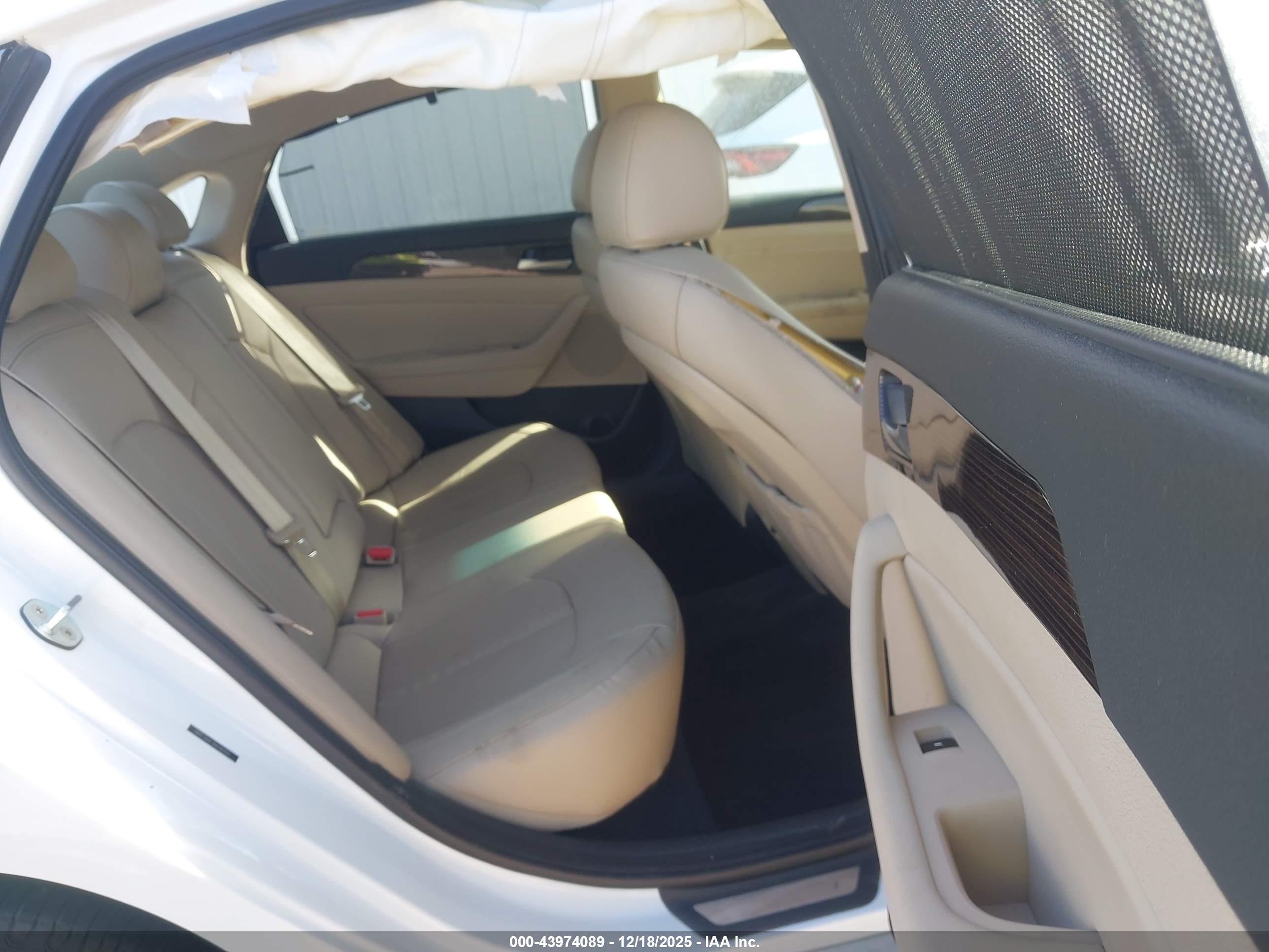 HYUNDAI SONATA image 8