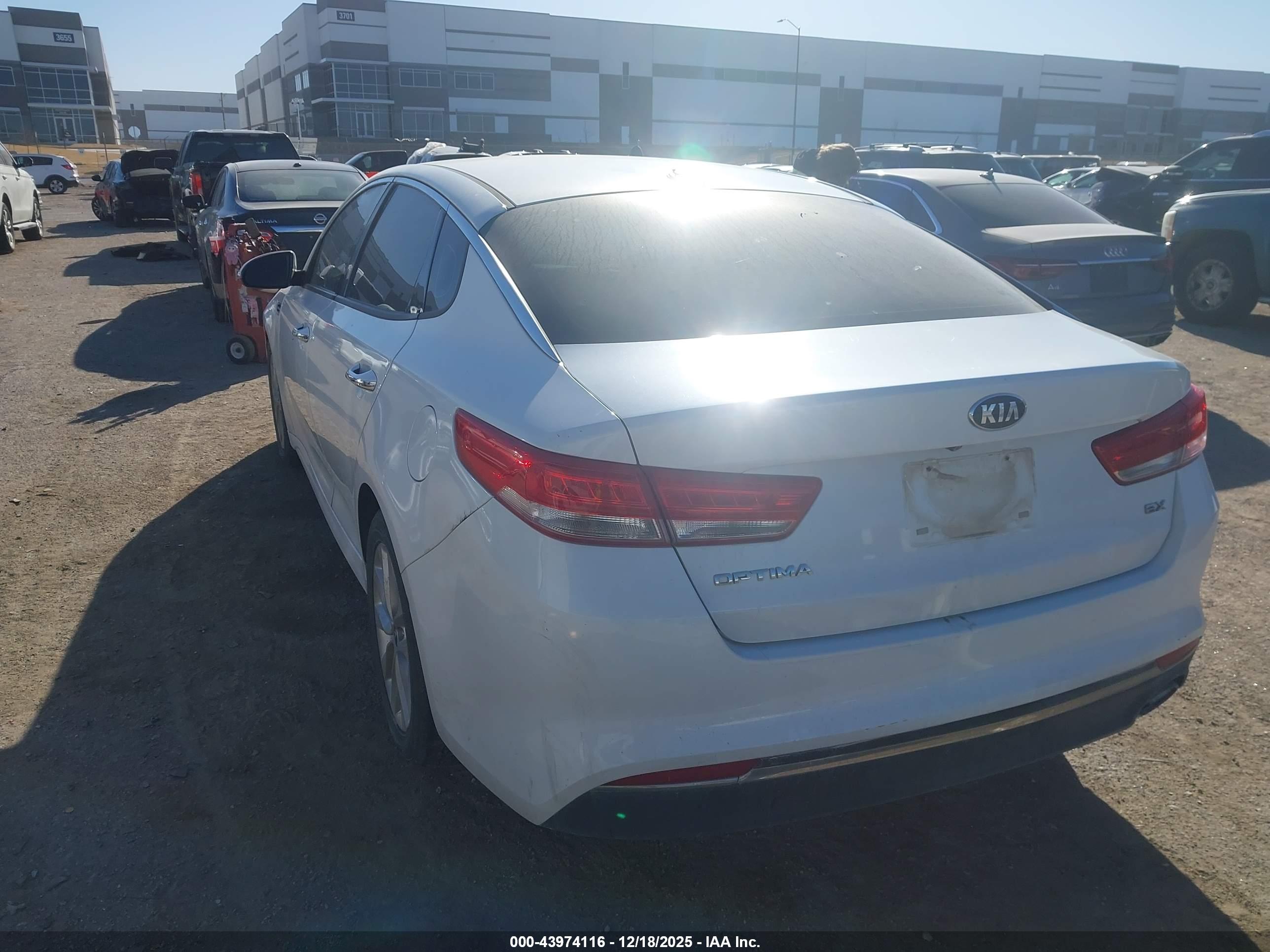KIA OPTIMA image 3