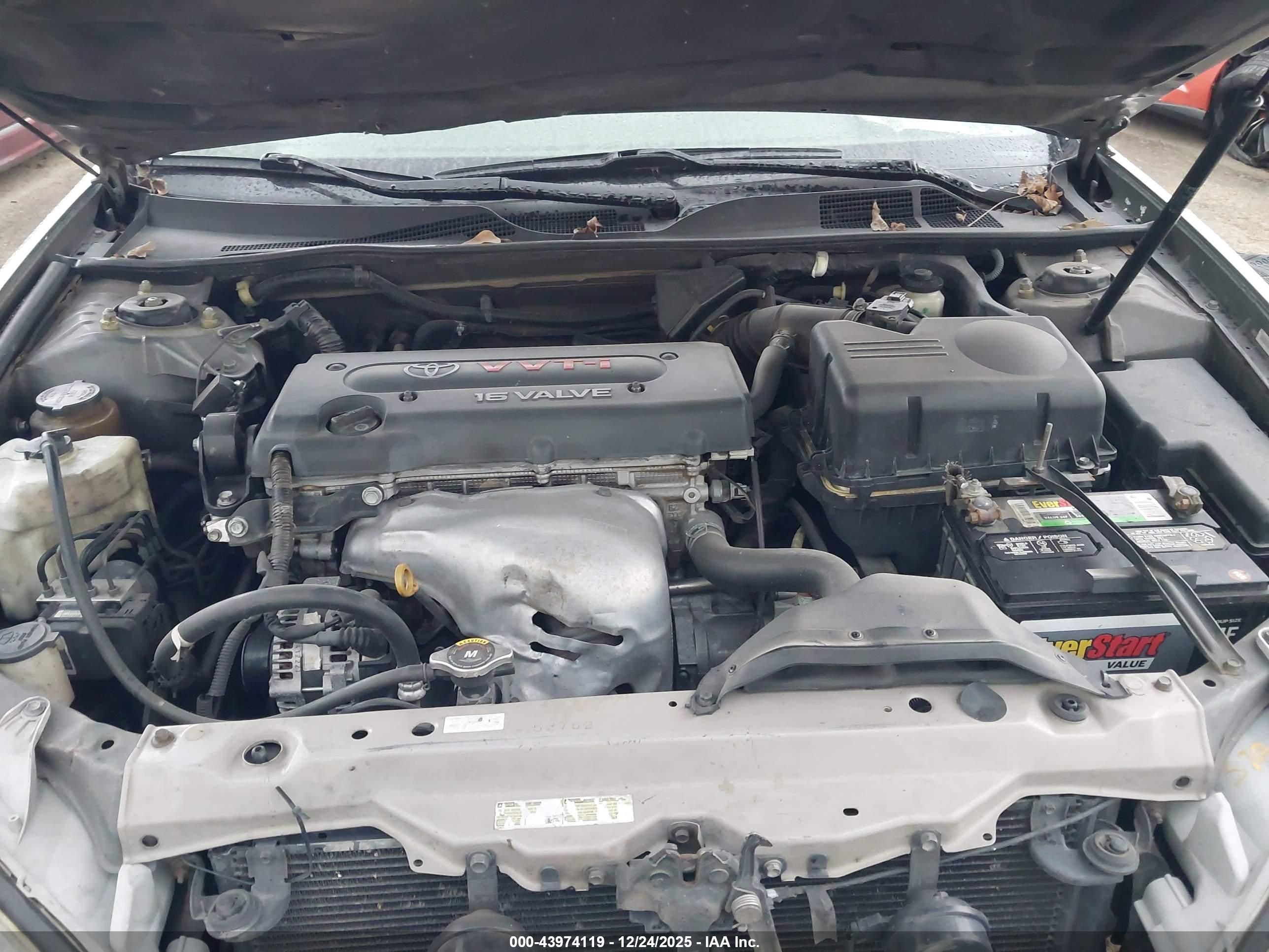 TOYOTA CAMRY image 10