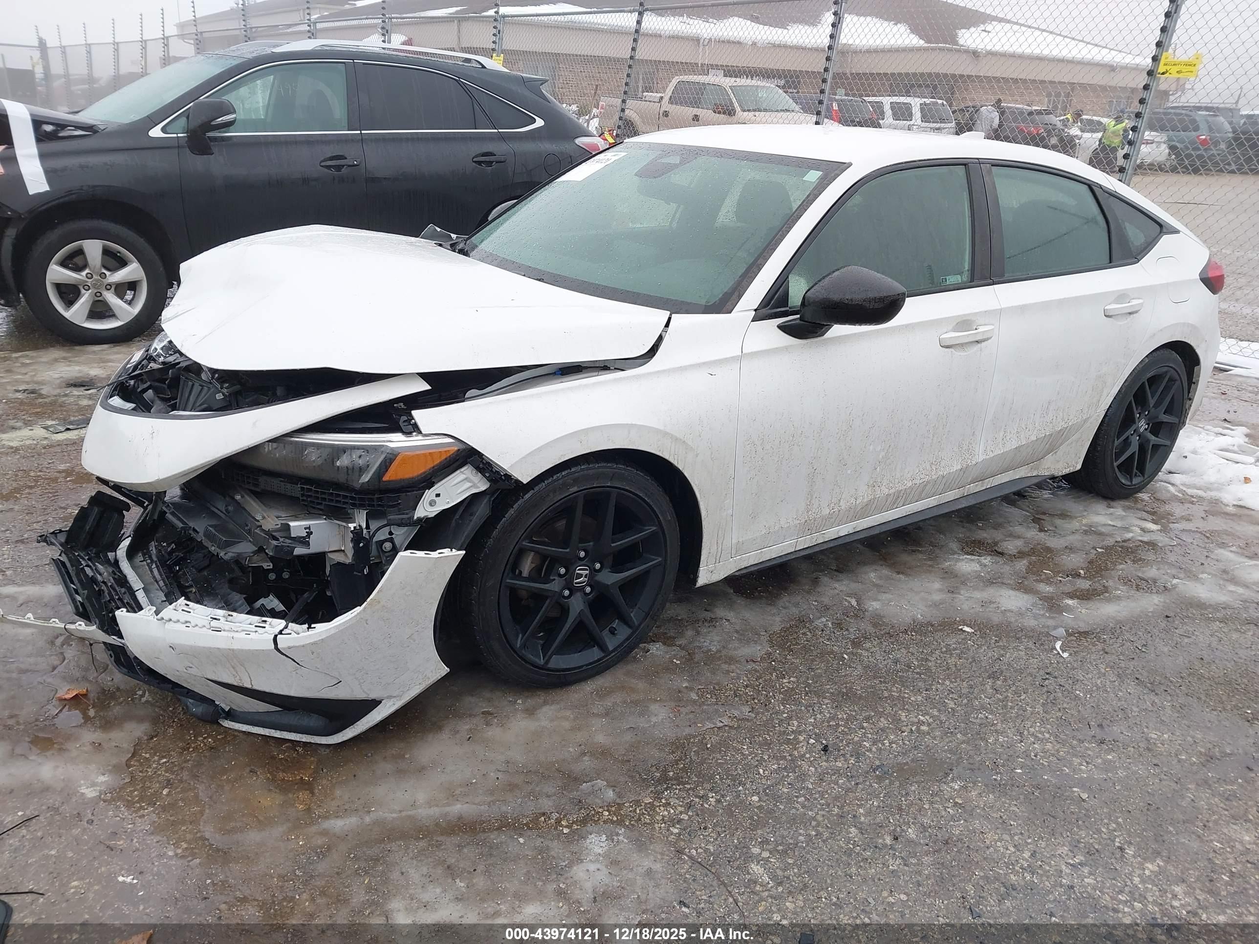 HONDA CIVIC image 2