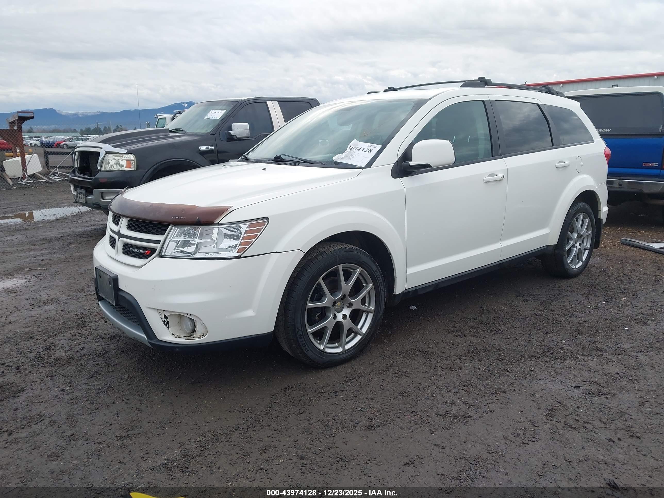 DODGE JOURNEY image 2