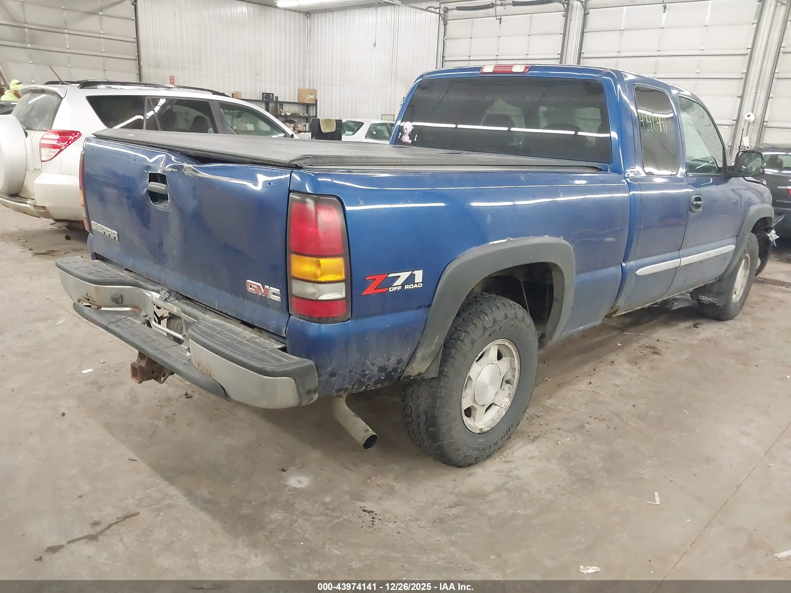 GMC SIERRA image 4