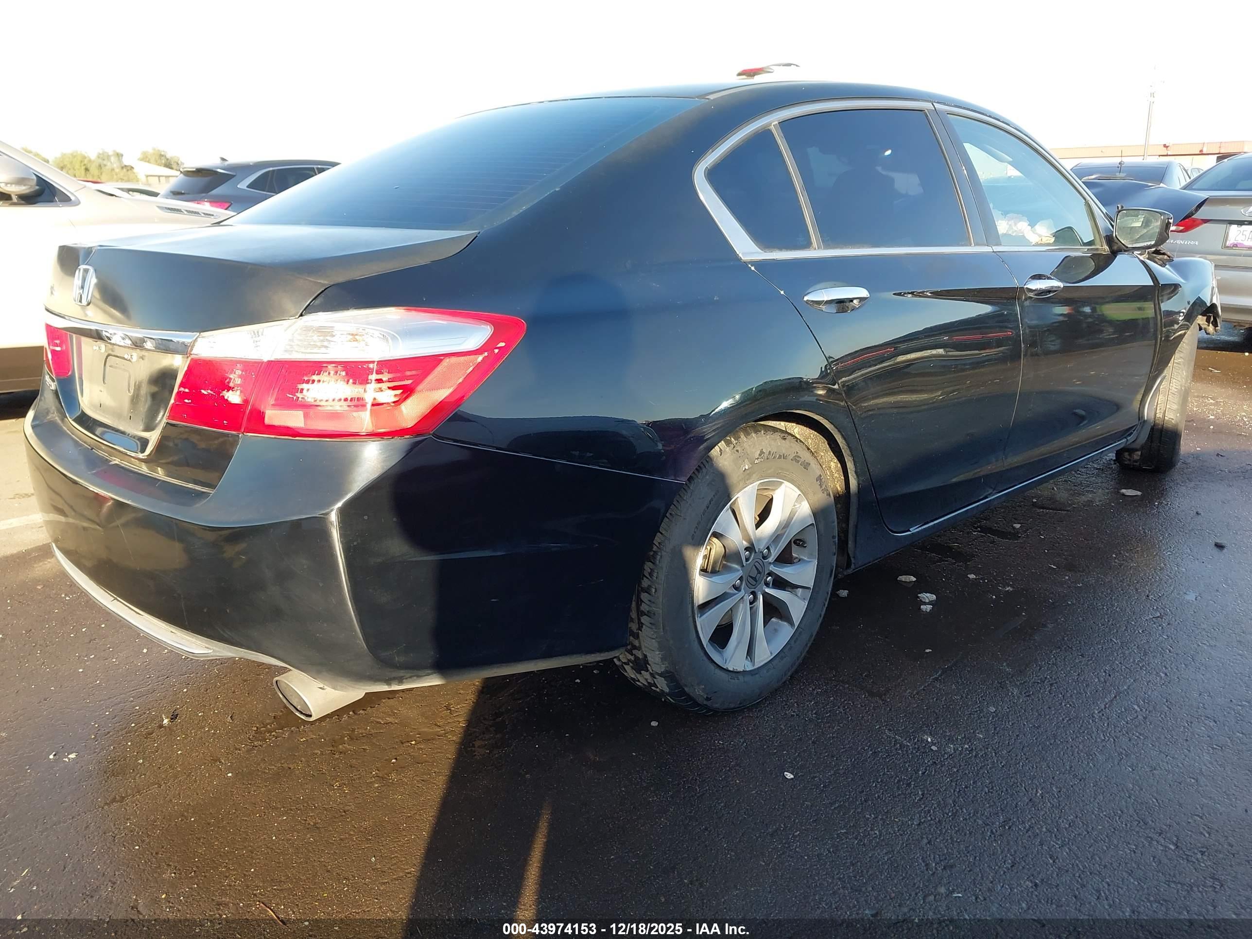 HONDA ACCORD image 4