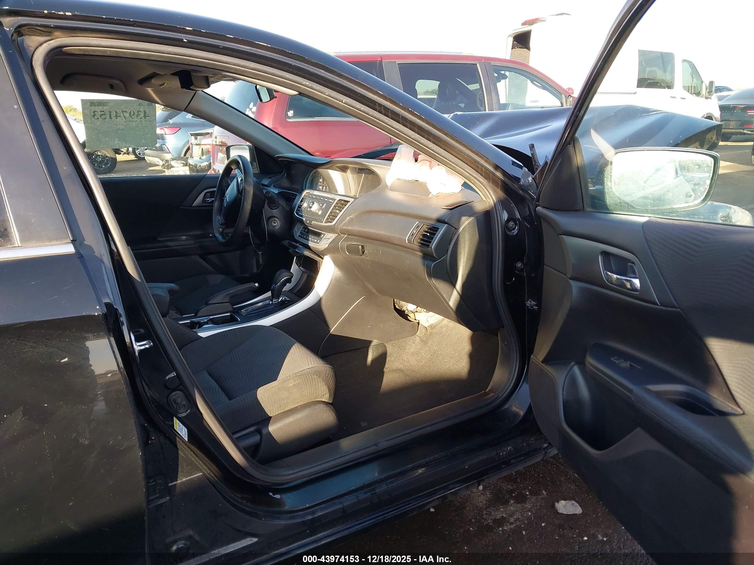 HONDA ACCORD image 5
