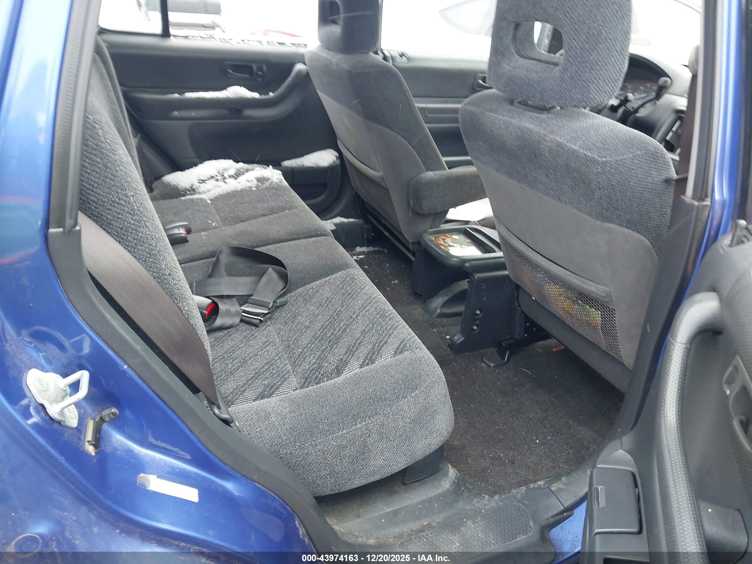 HONDA CR-V image 8