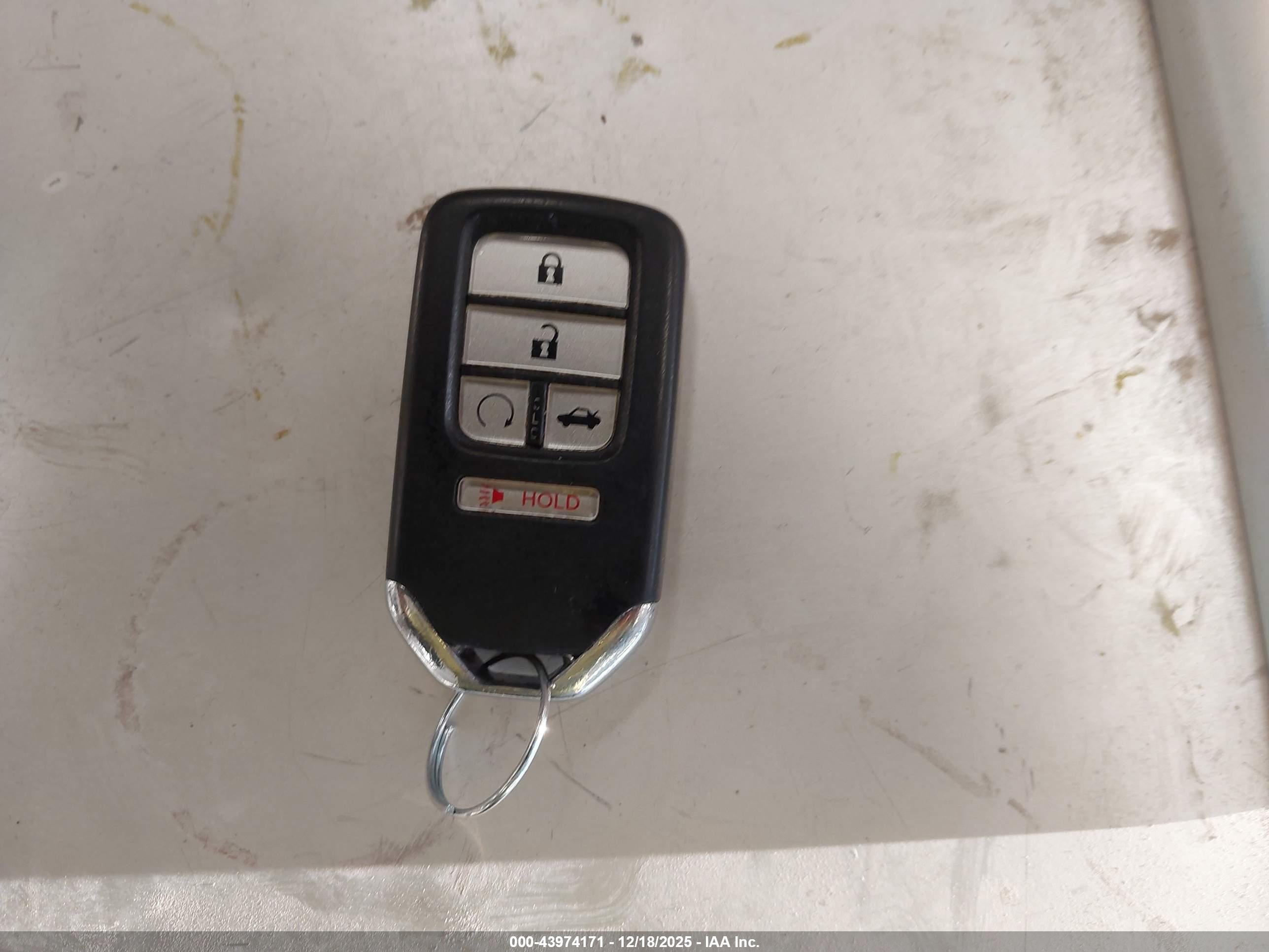 HONDA INSIGHT image 11