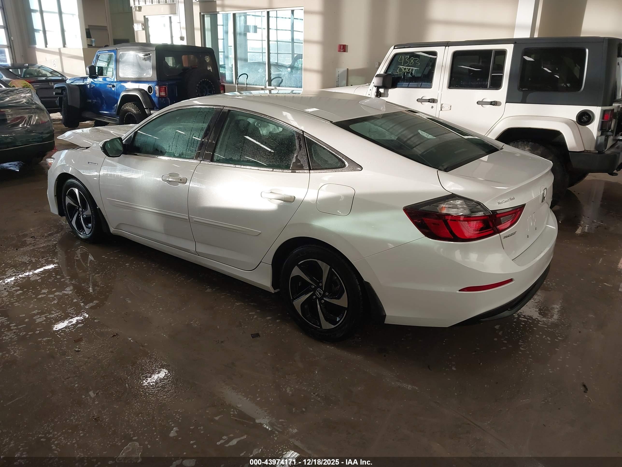 HONDA INSIGHT image 3