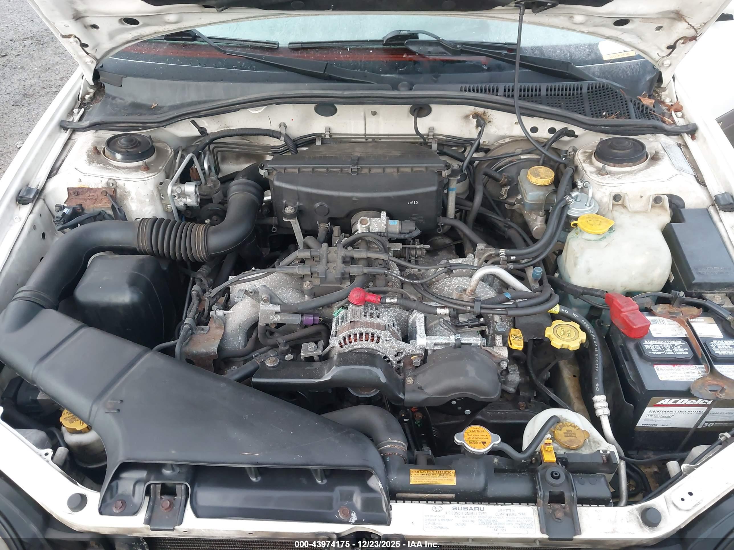 SUBARU OUTBACK image 10