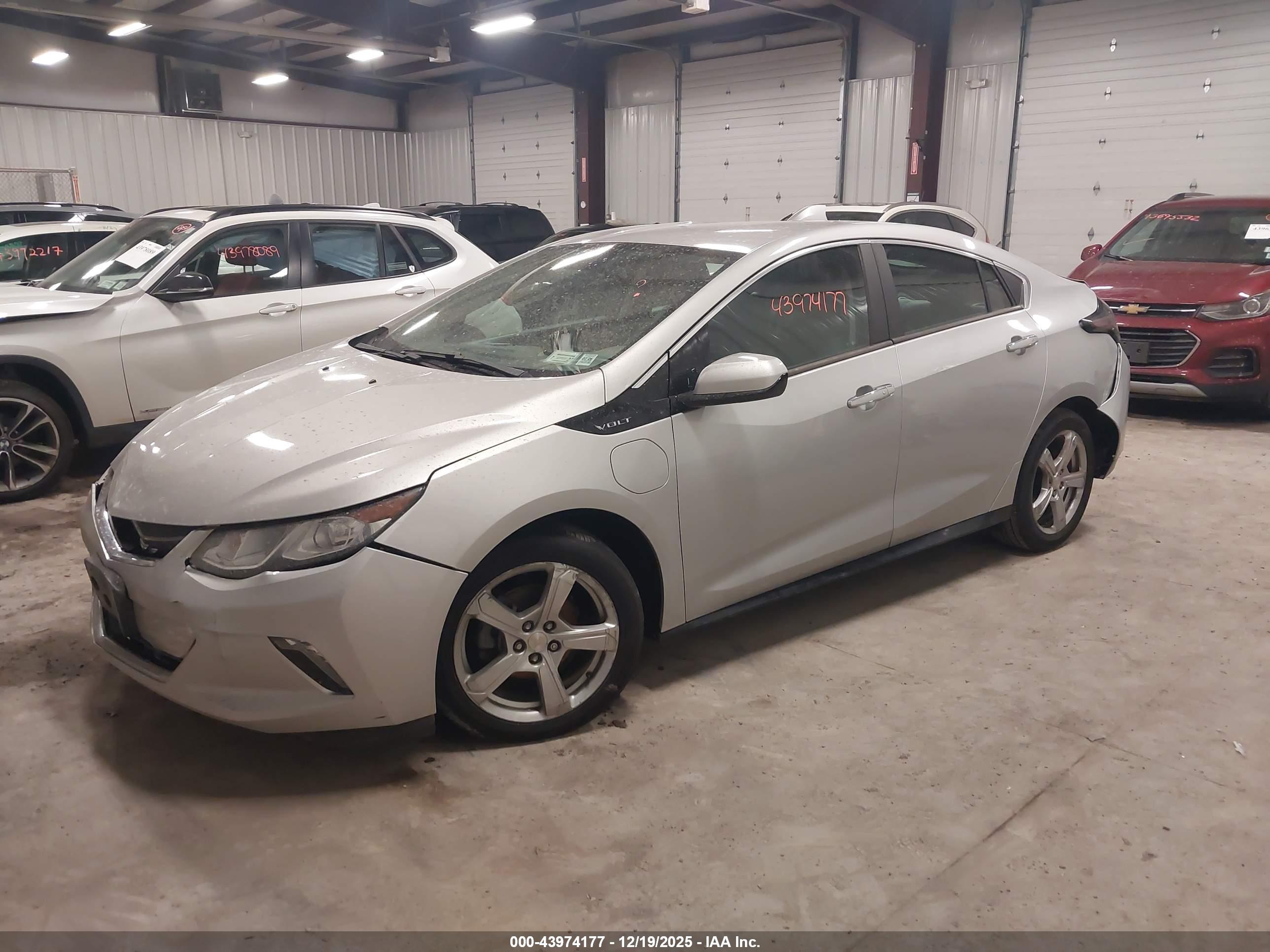 CHEVROLET VOLT image 2