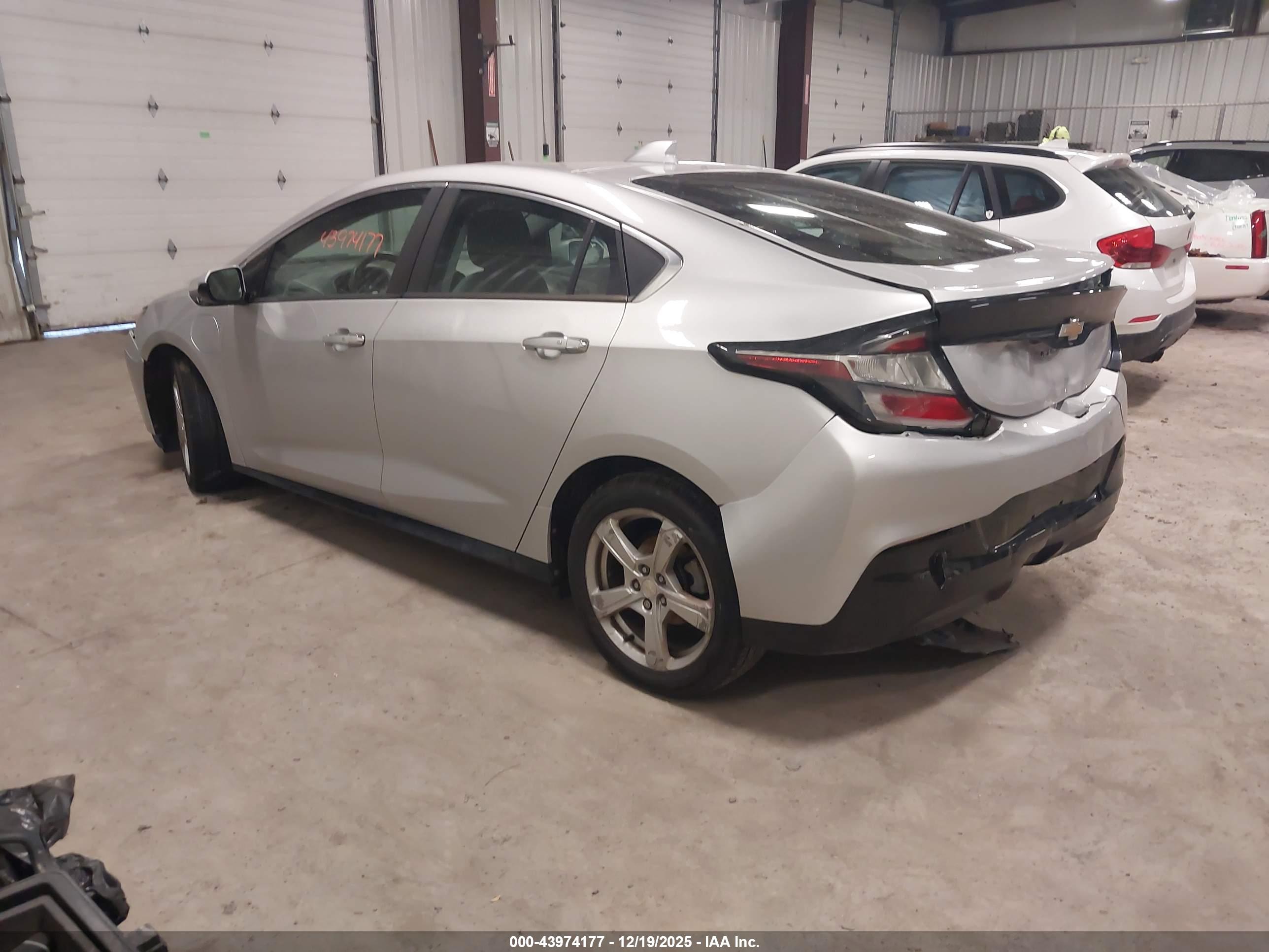 CHEVROLET VOLT image 3