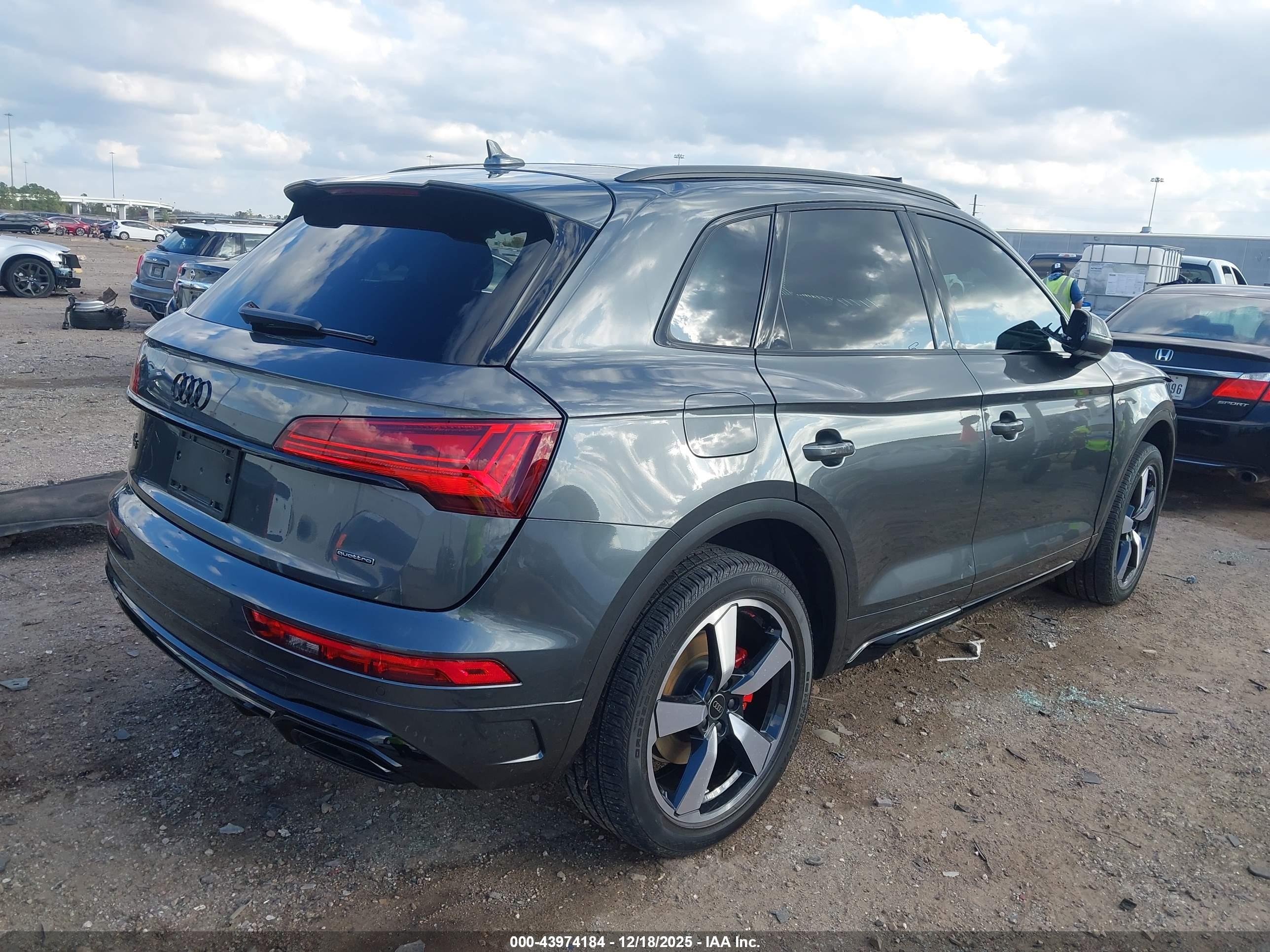 AUDI Q5 image 4