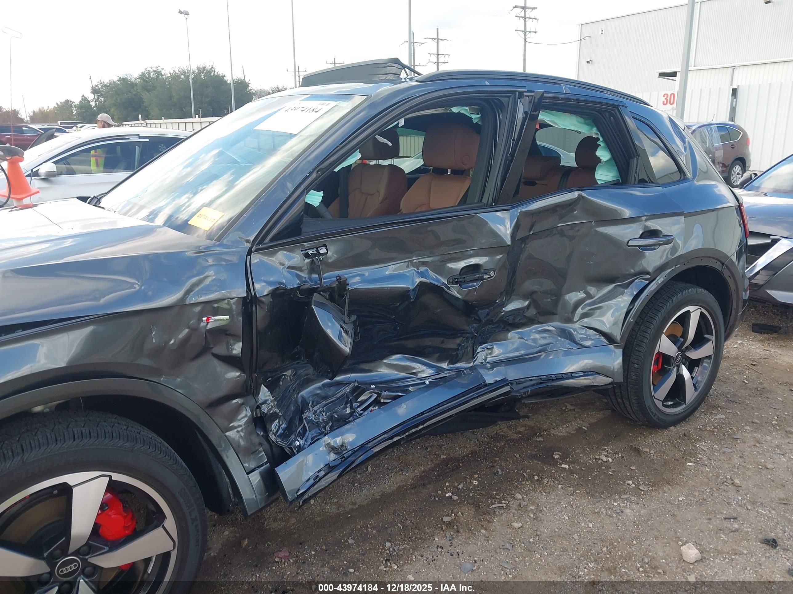 AUDI Q5 image 6