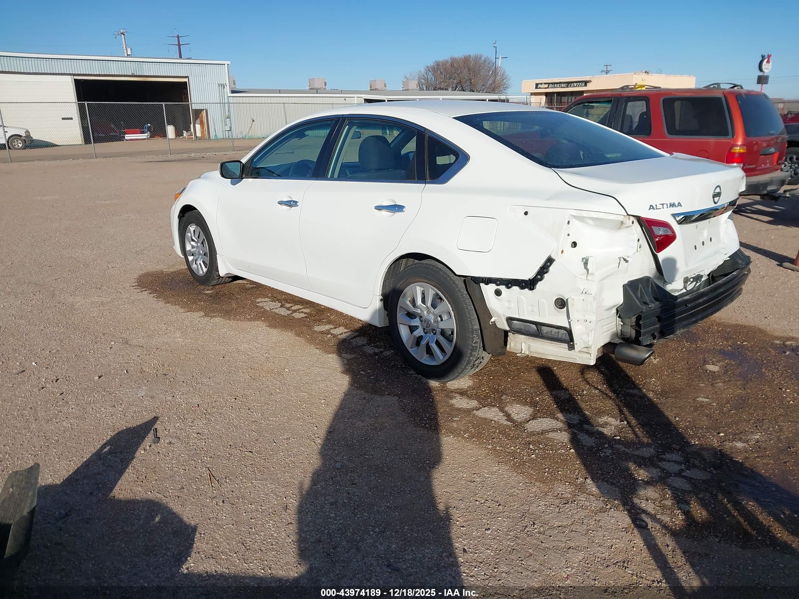 NISSAN ALTIMA image 3