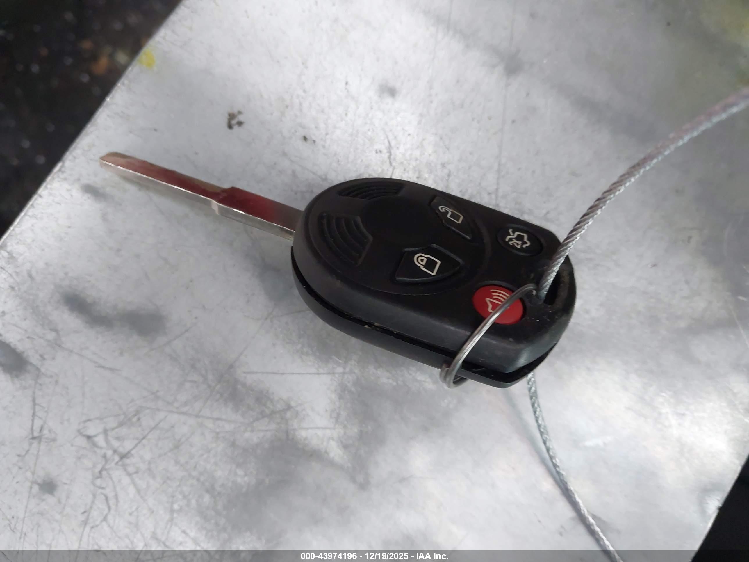 FORD FOCUS image 11