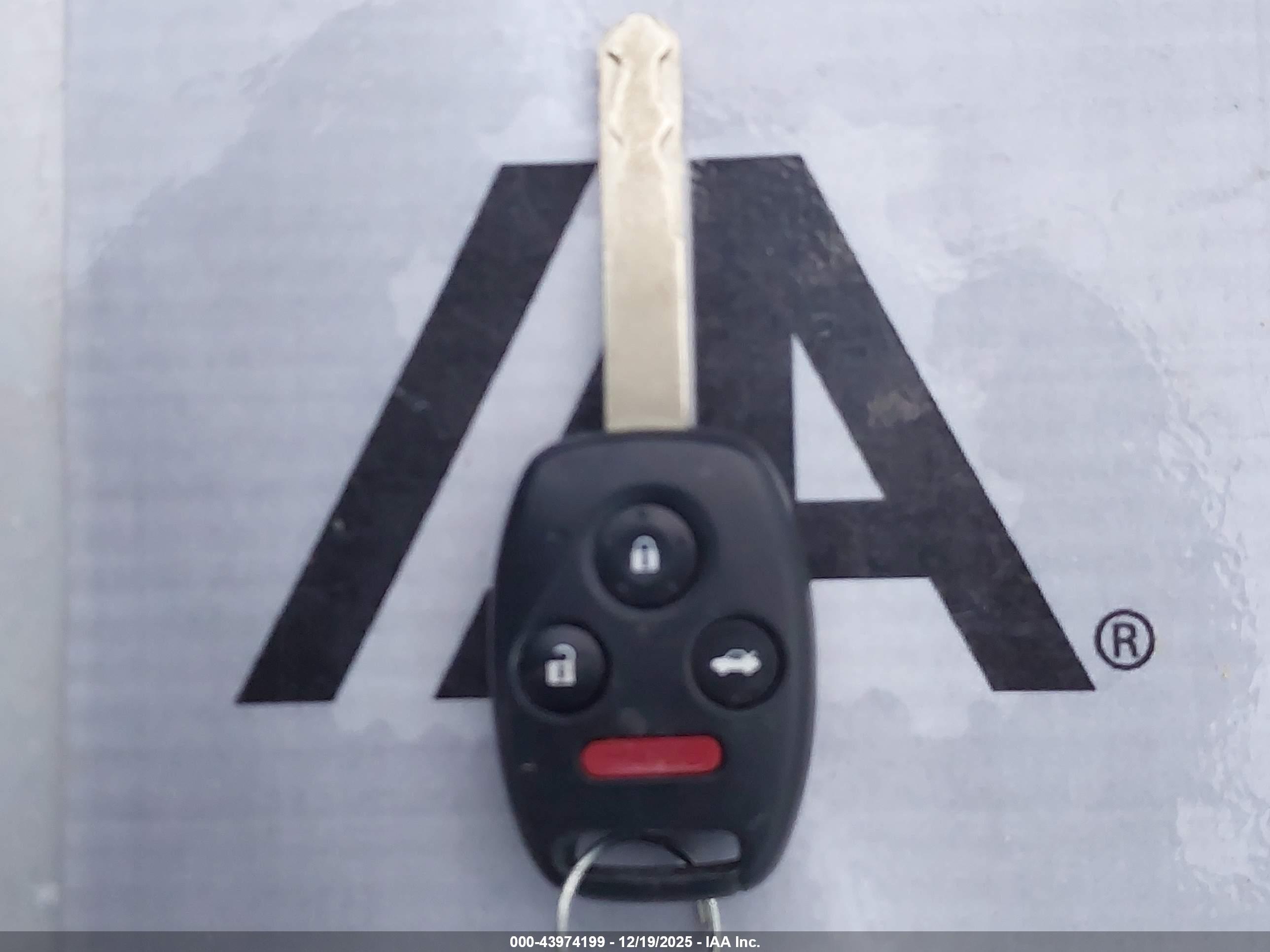 HONDA ACCORD image 11