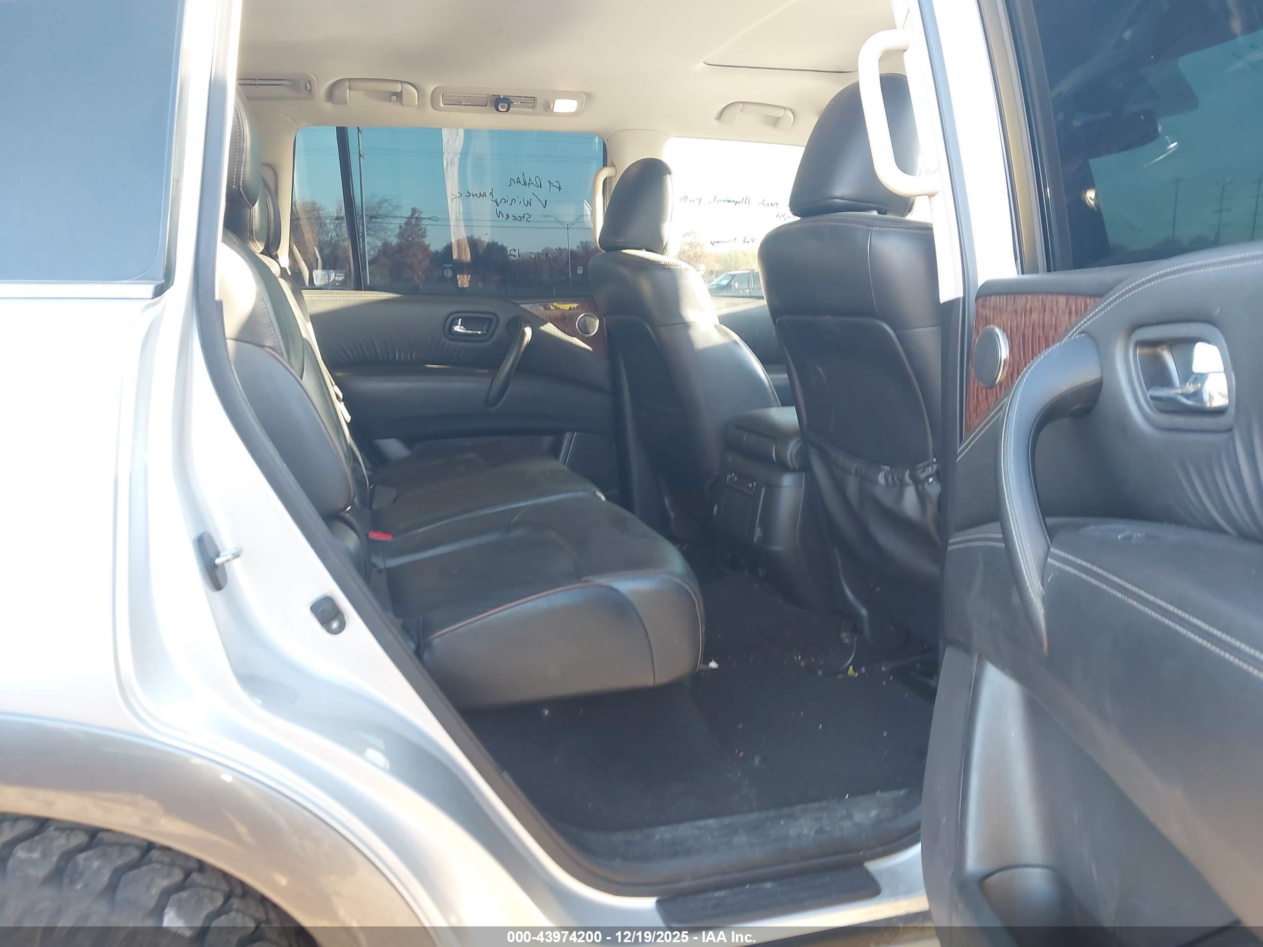 NISSAN ARMADA image 8