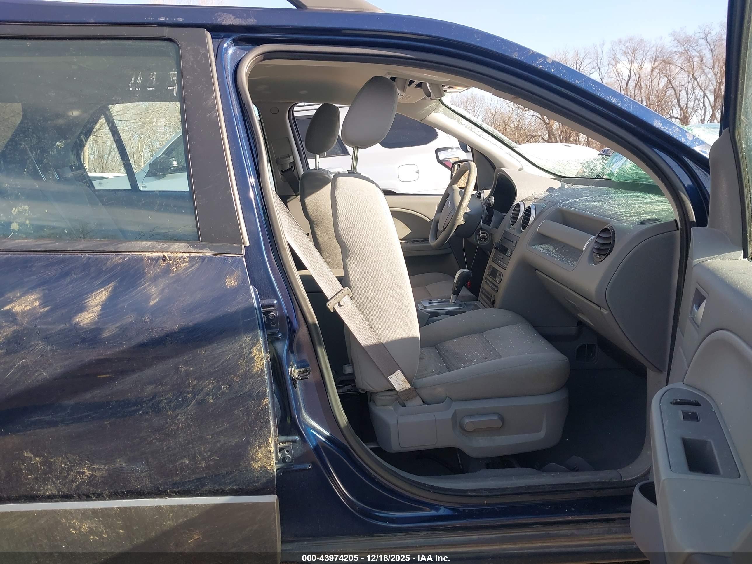 FORD FREESTYLE image 5
