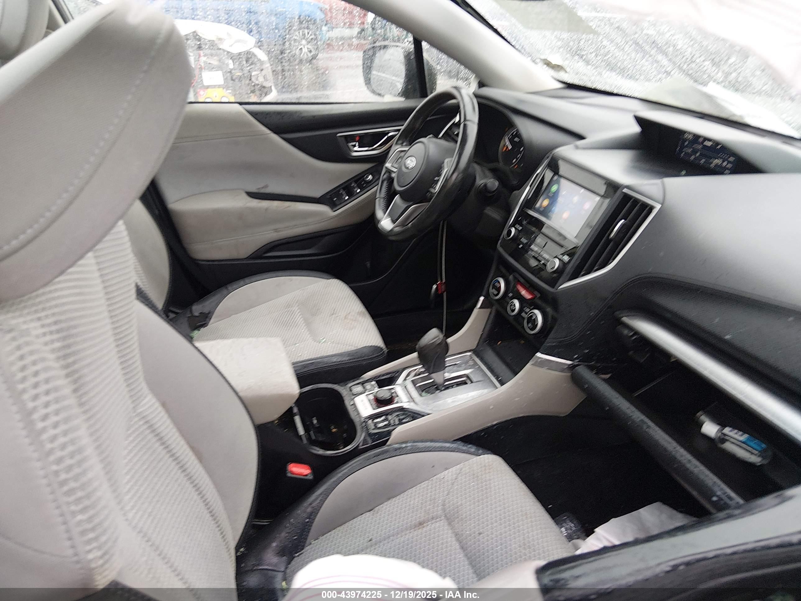 SUBARU FORESTER image 5
