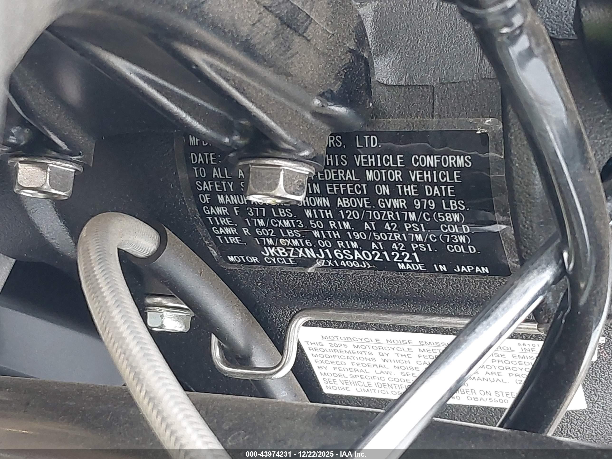 KAWASAKI ZX1400 image 10