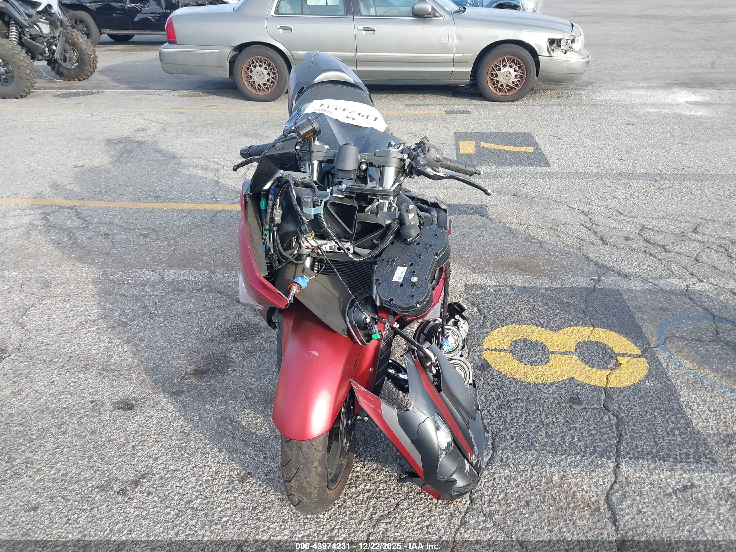 KAWASAKI ZX1400 image 5