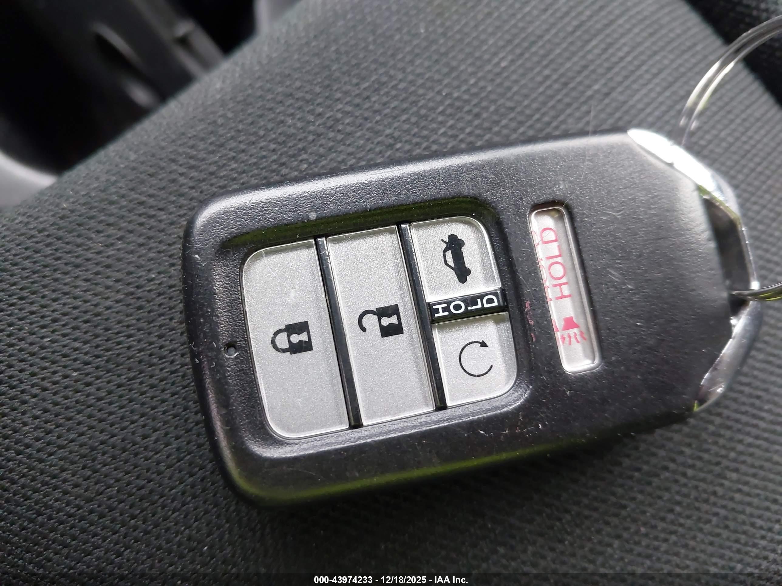 HONDA CIVIC image 11