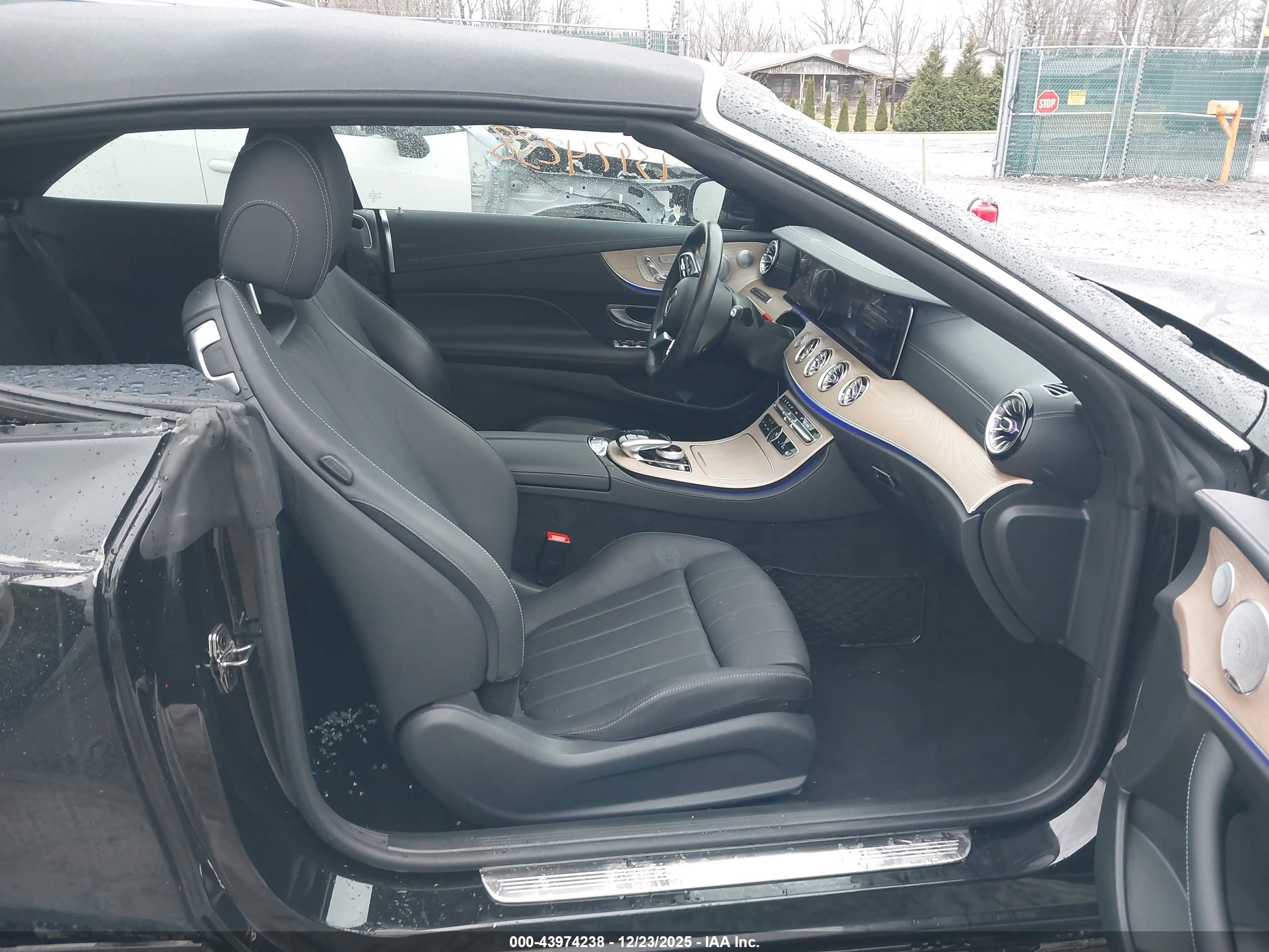 MERCEDES-BENZ E image 5
