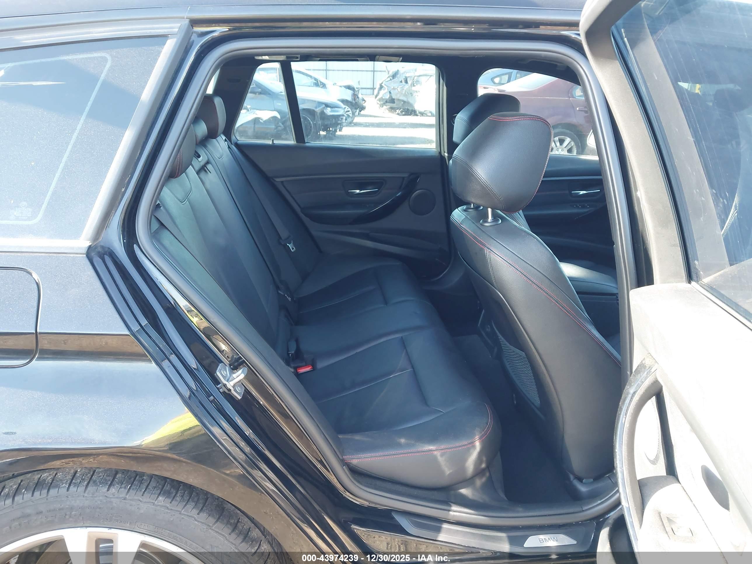 BMW 328I image 8