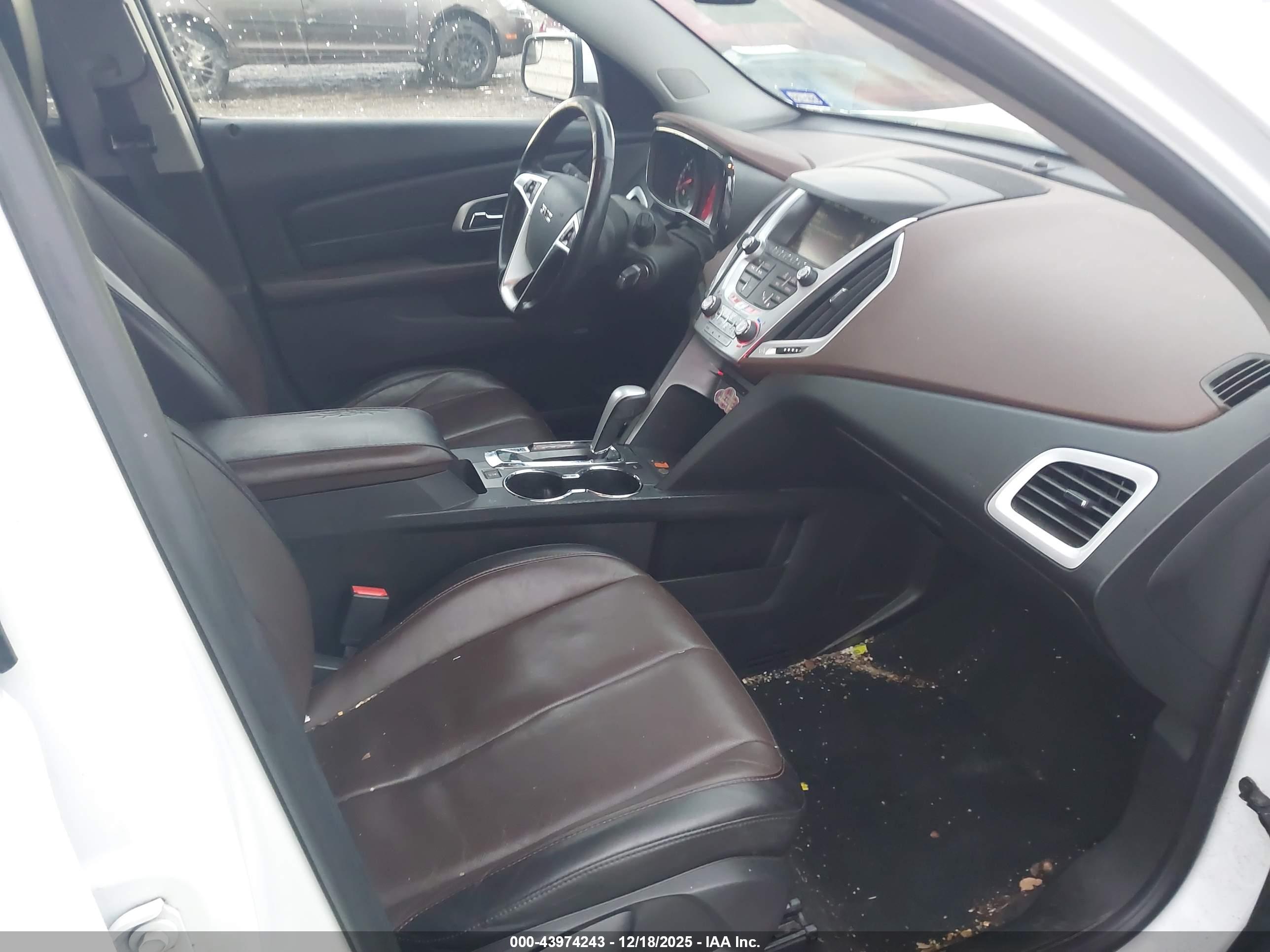 GMC TERRAIN image 5