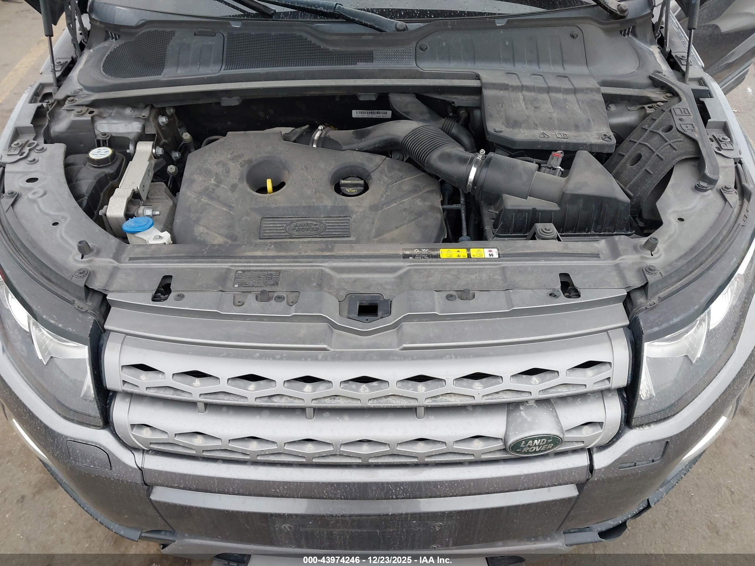 LAND ROVER image 10