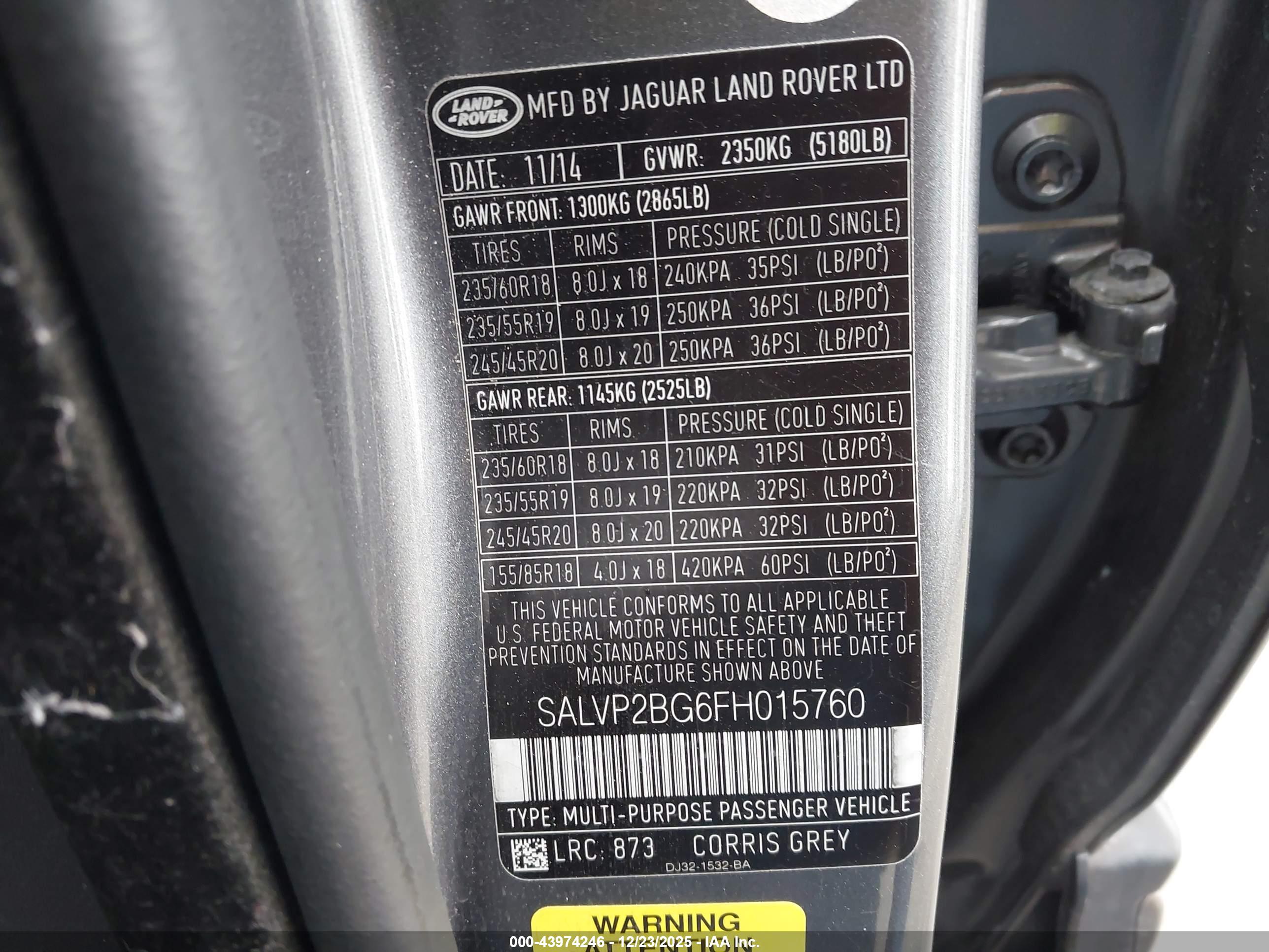 LAND ROVER image 9