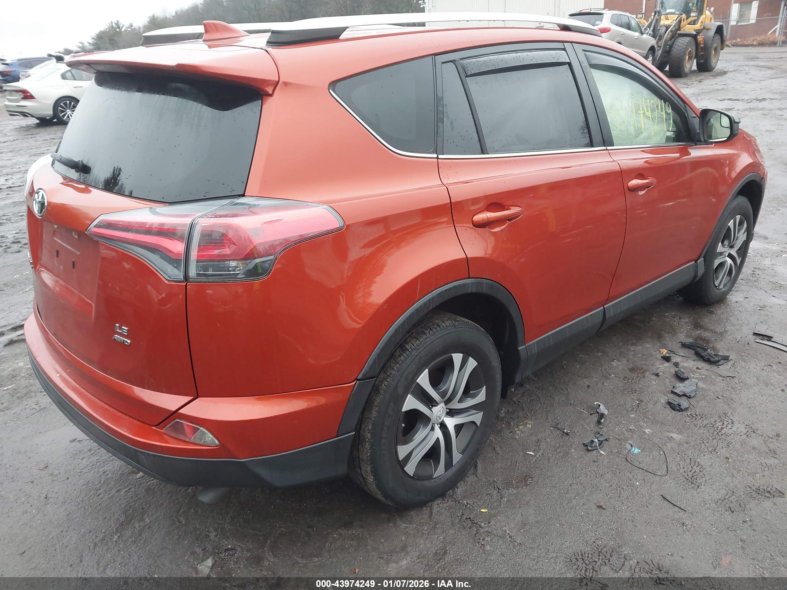 TOYOTA RAV4 image 4