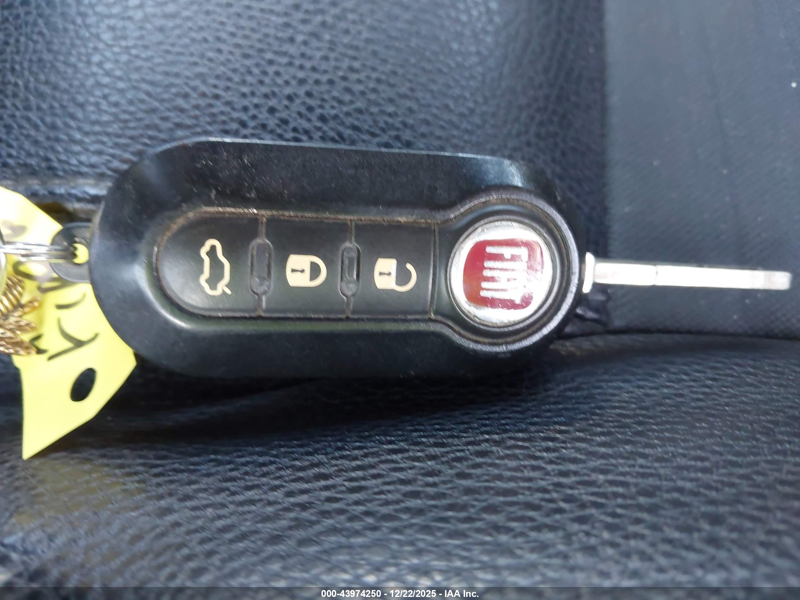 FIAT 500 image 11