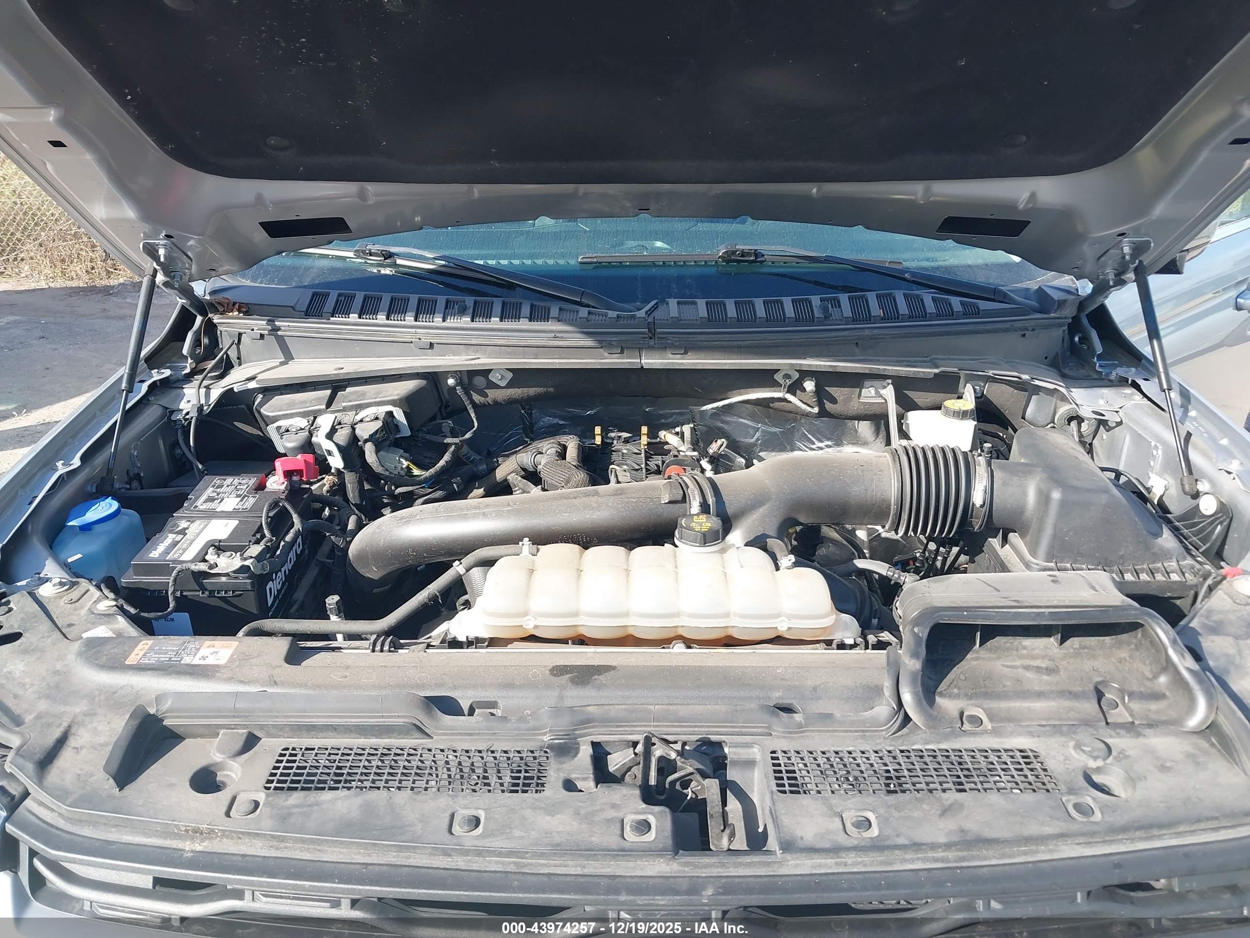 FORD EXPEDITION image 10