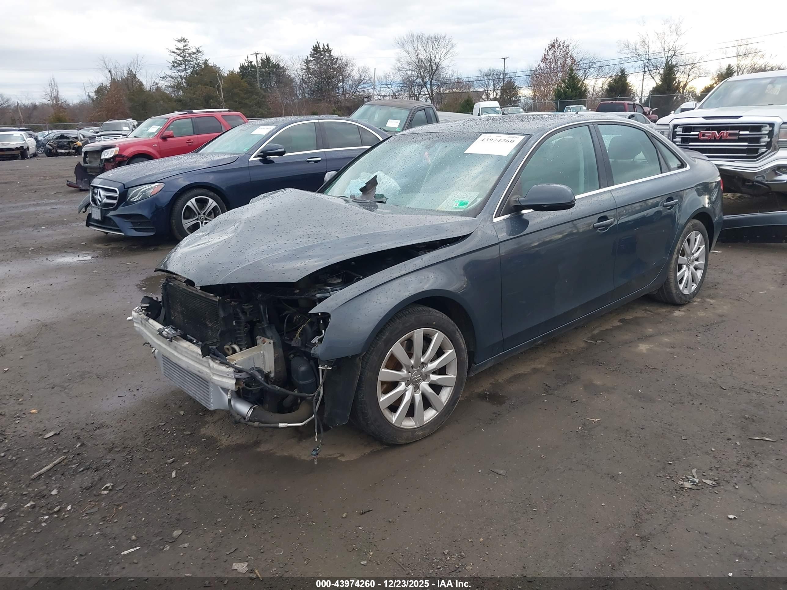 AUDI A4 image 2