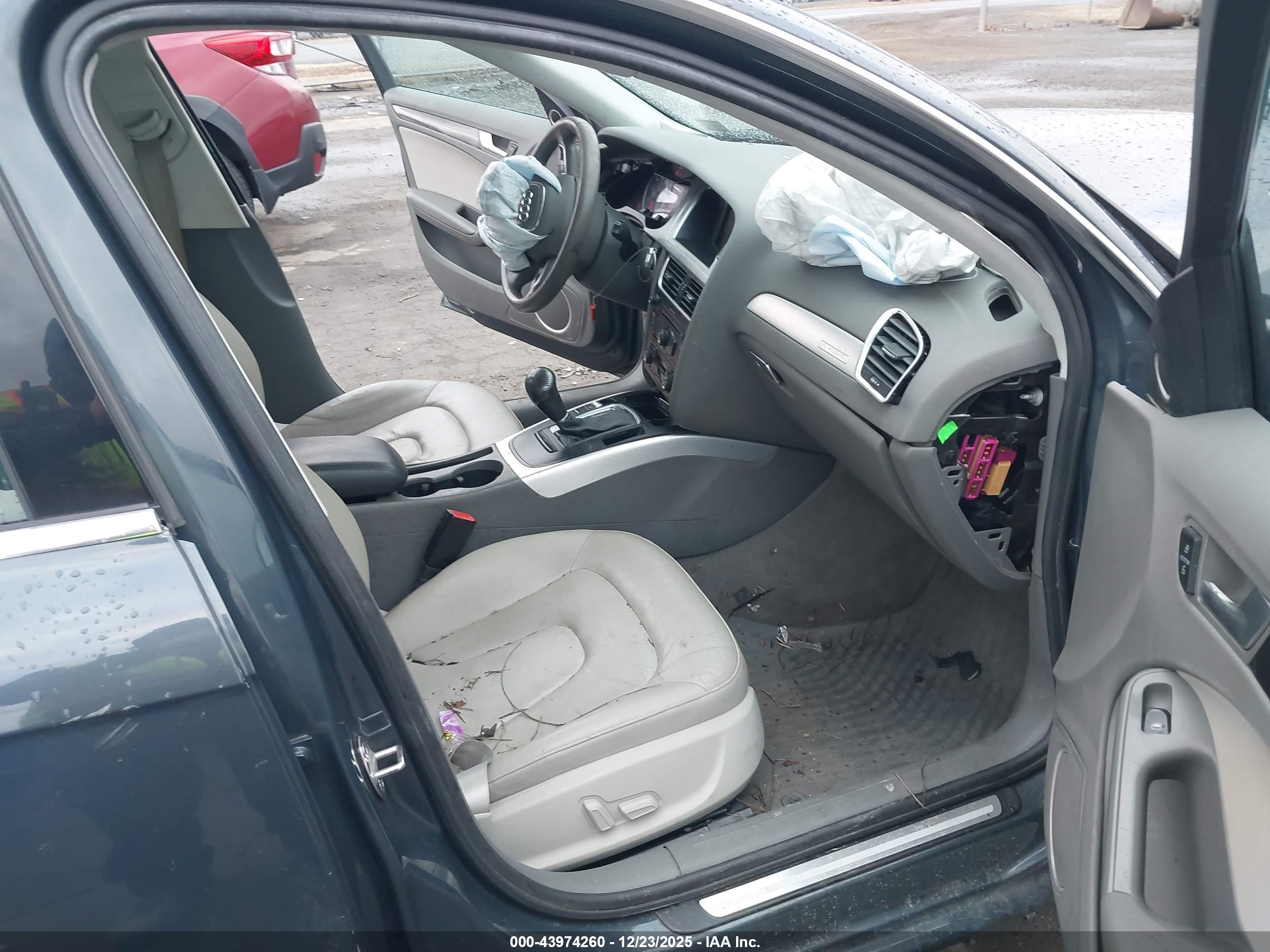 AUDI A4 image 5