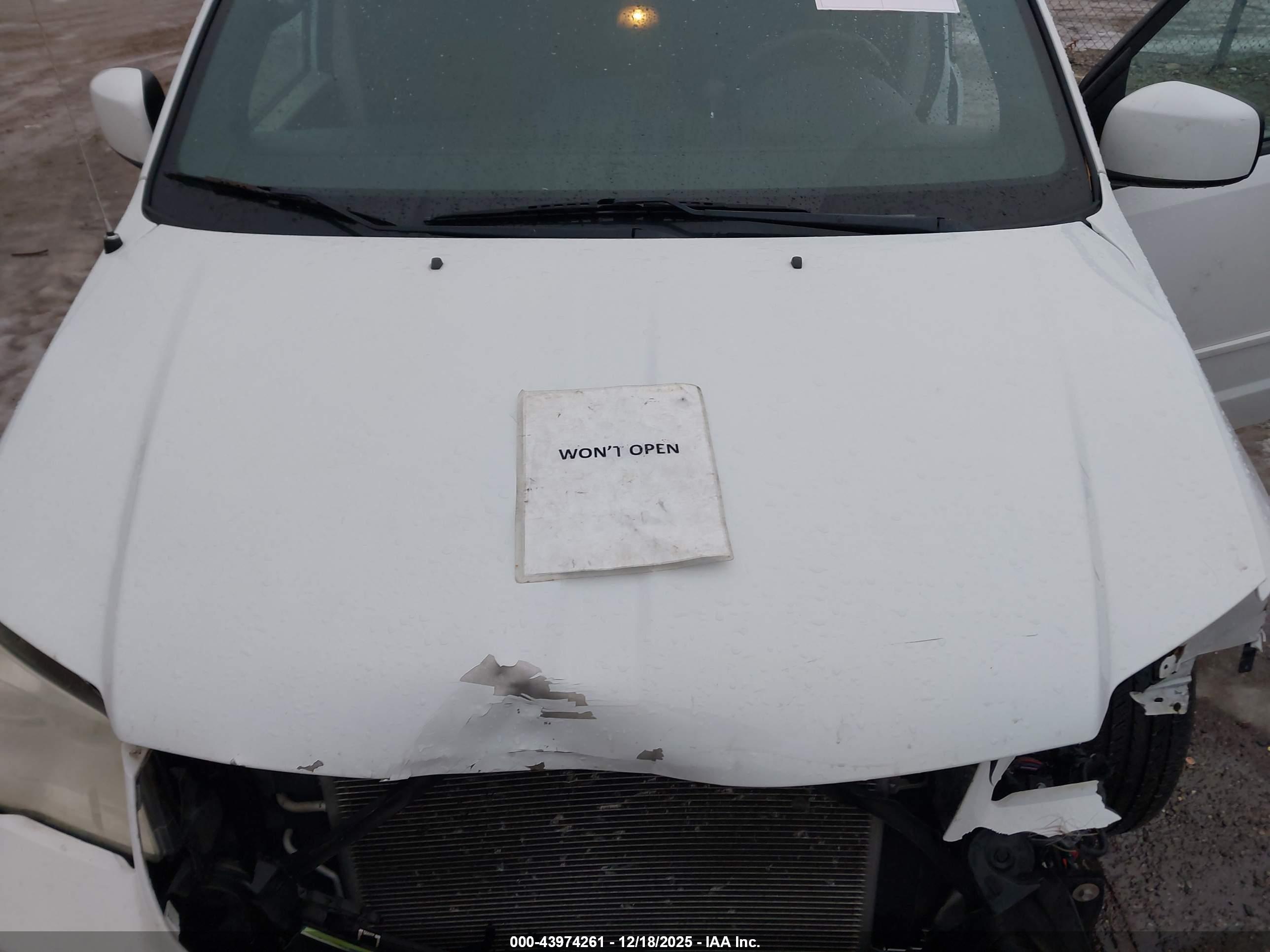 DODGE GRAND image 10