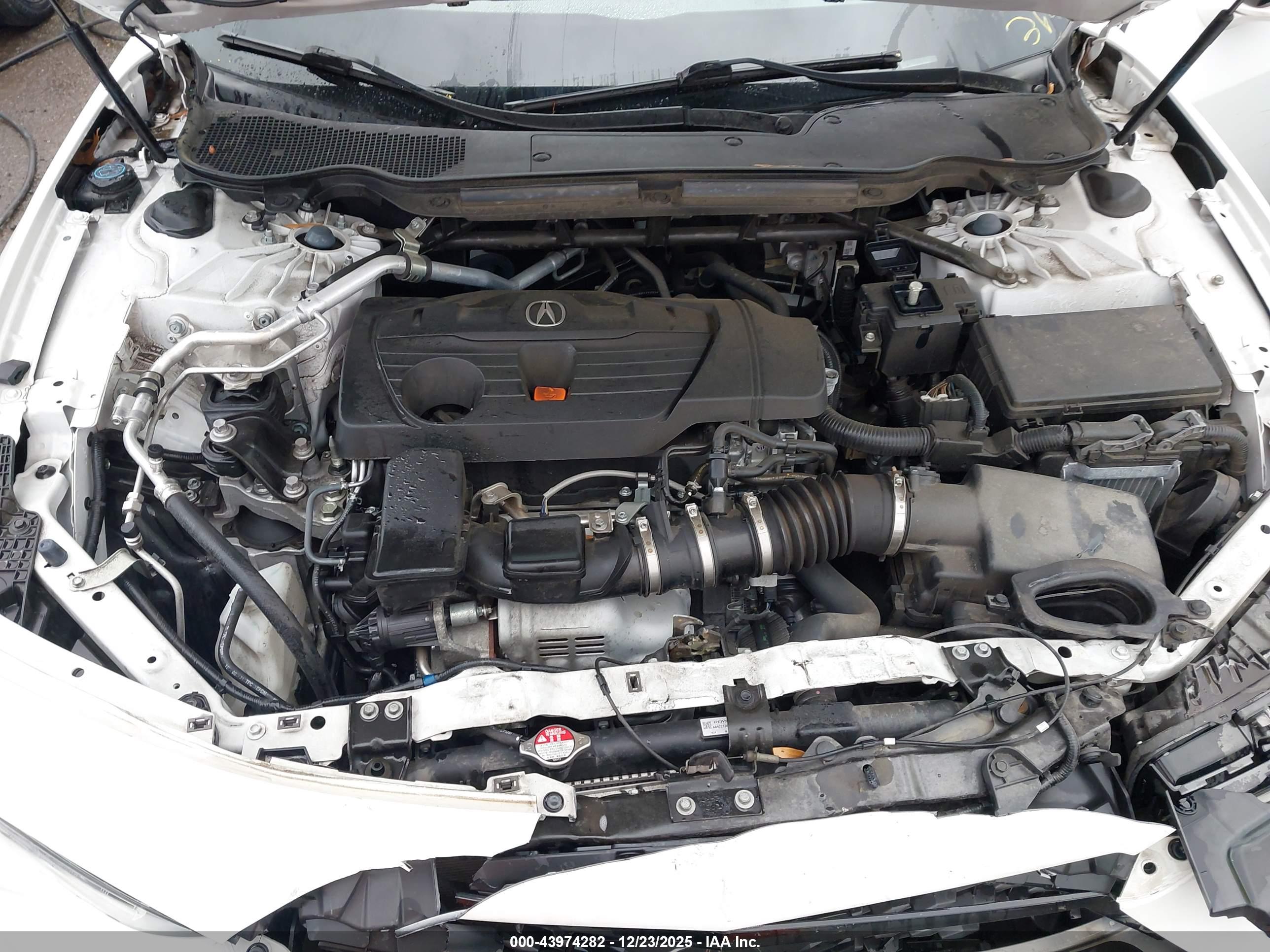 ACURA TLX image 10