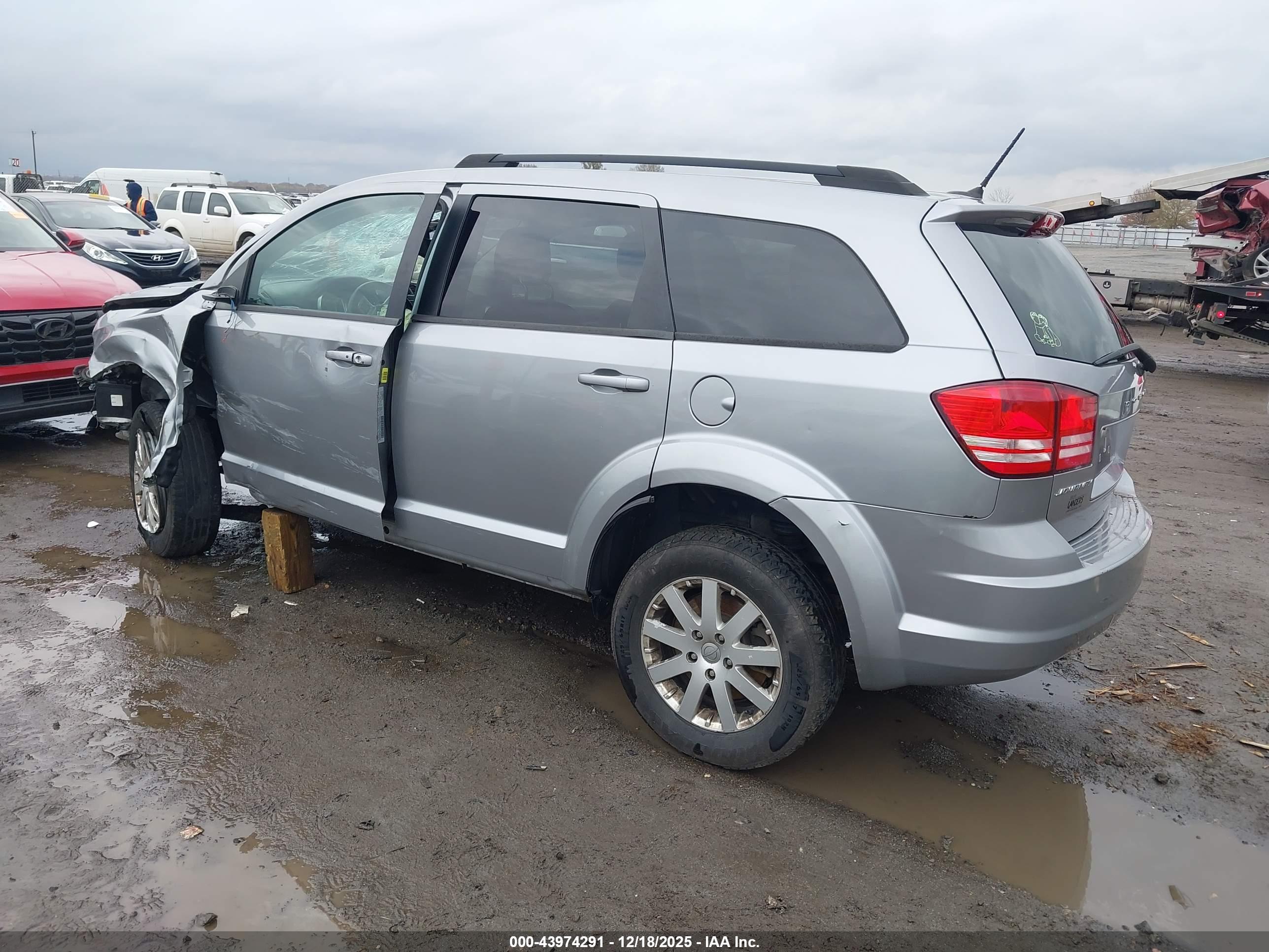 DODGE JOURNEY image 3