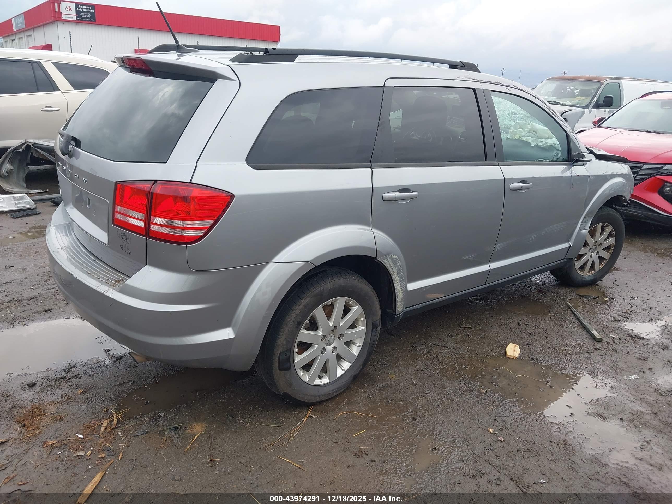 DODGE JOURNEY image 4