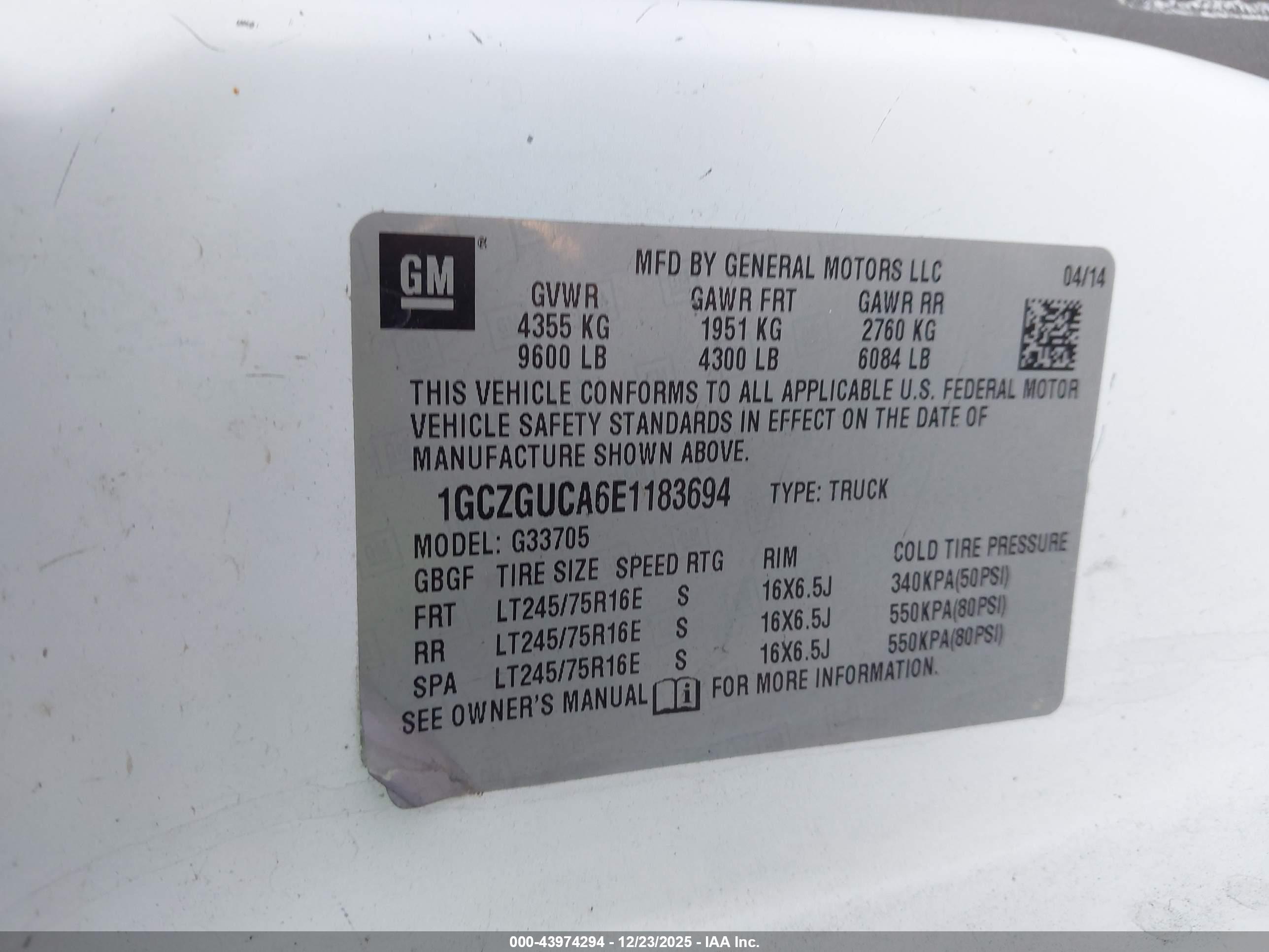 CHEVROLET EXPRESS image 9