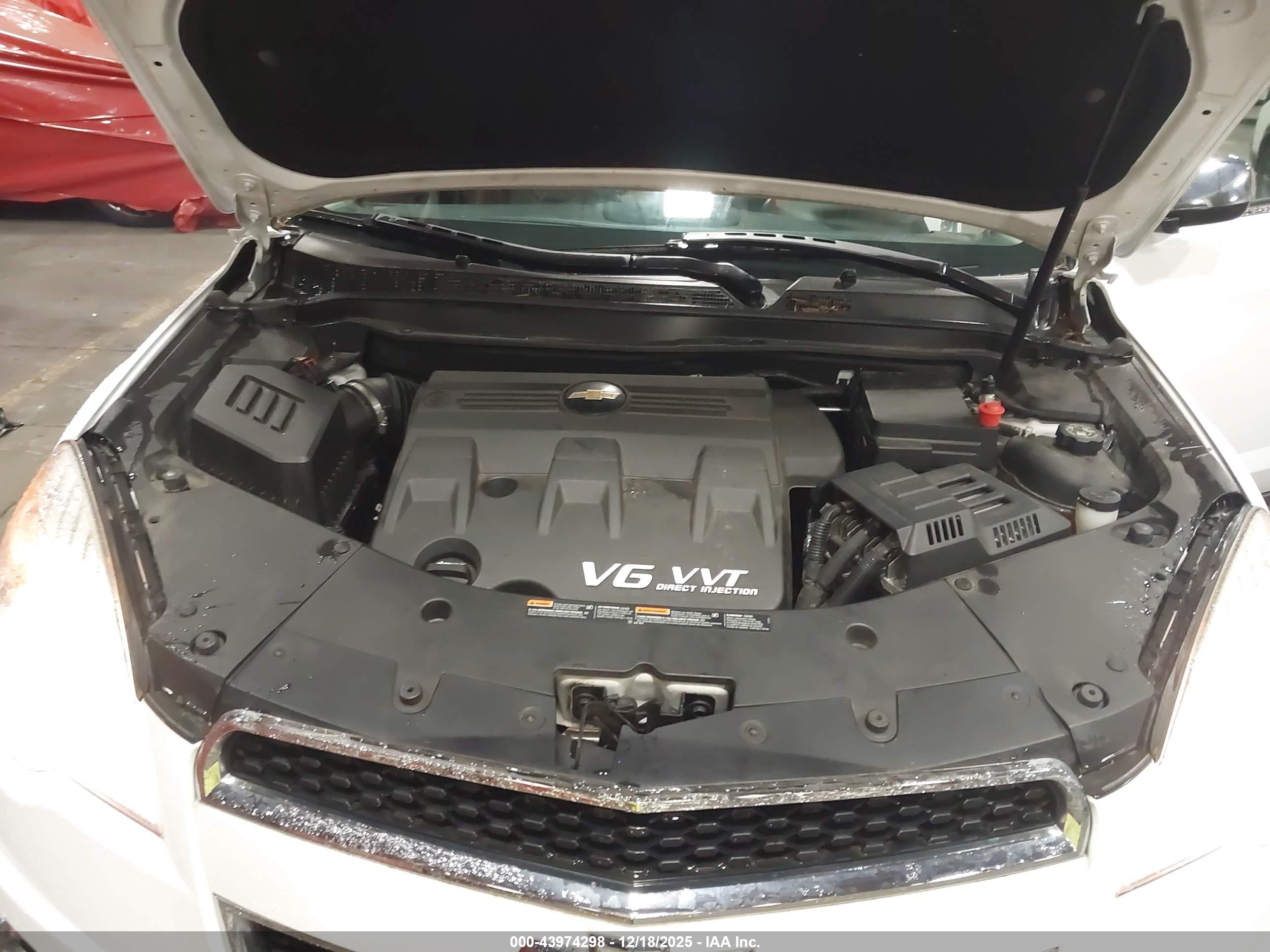 CHEVROLET EQUINOX image 10