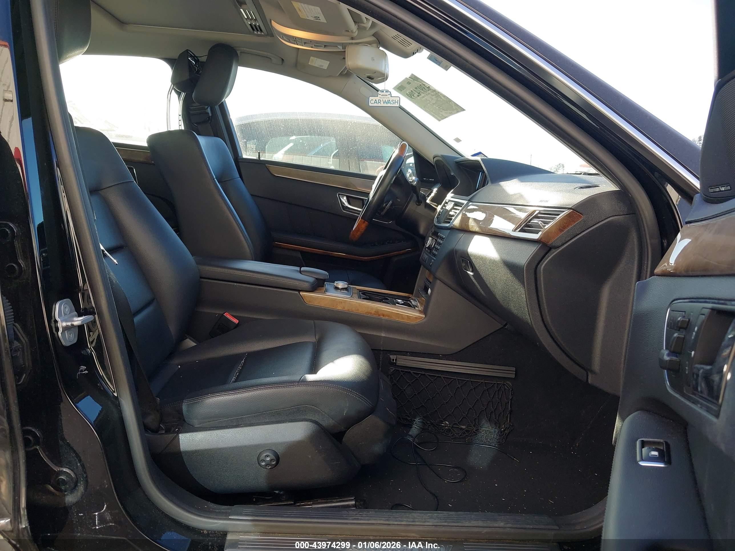MERCEDES-BENZ E image 5