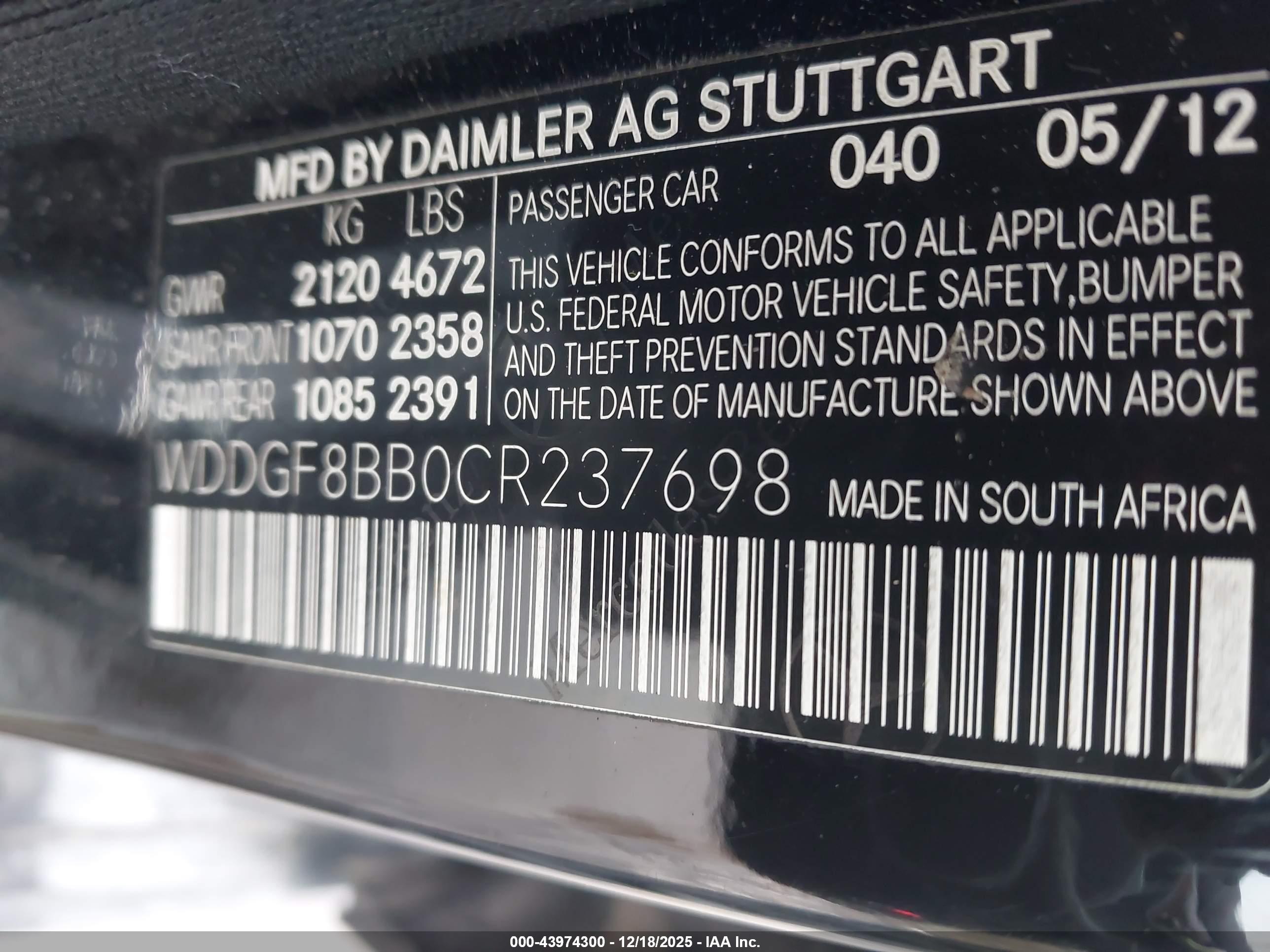 MERCEDES-BENZ C image 9