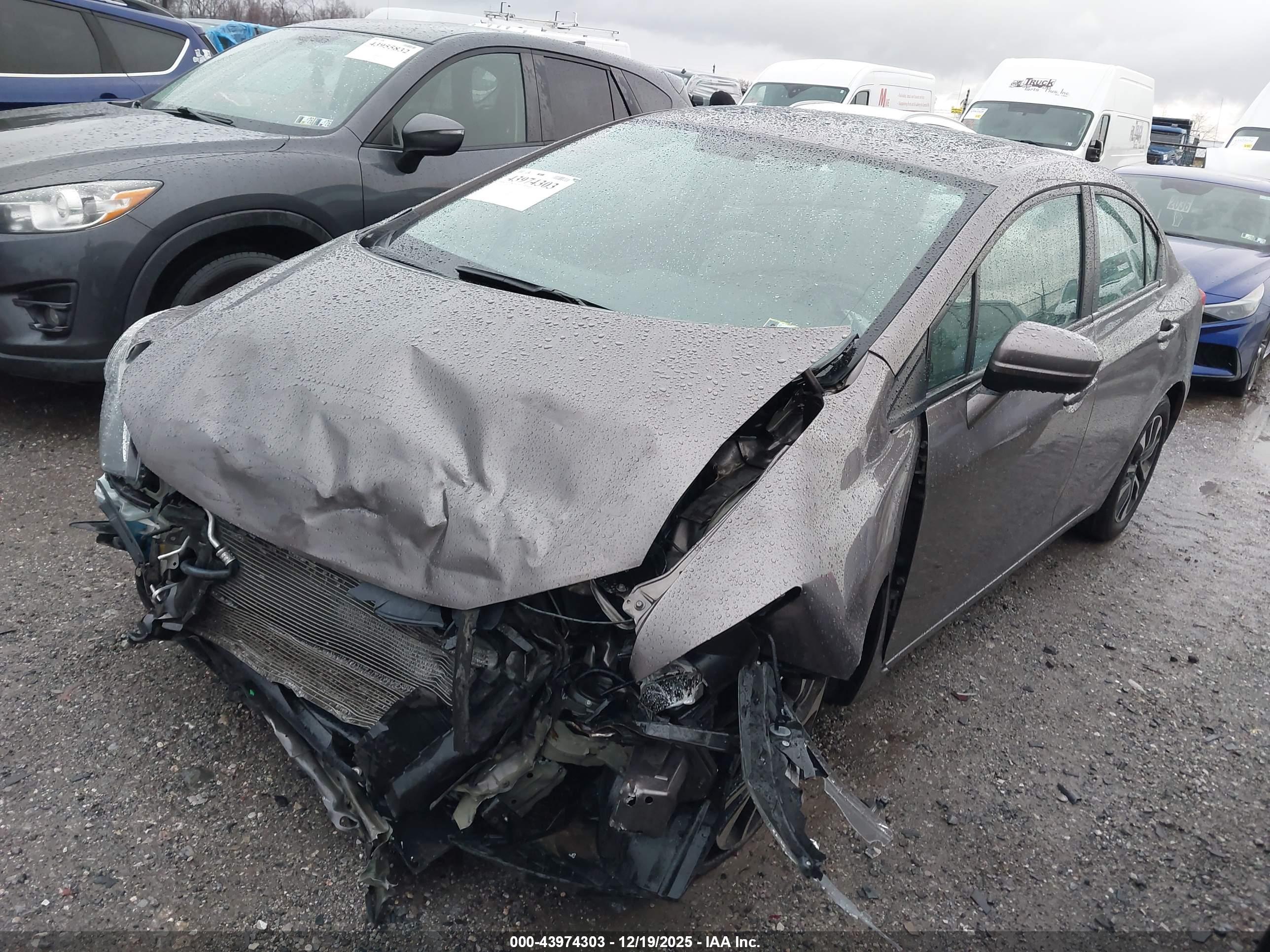 HONDA CIVIC image 2